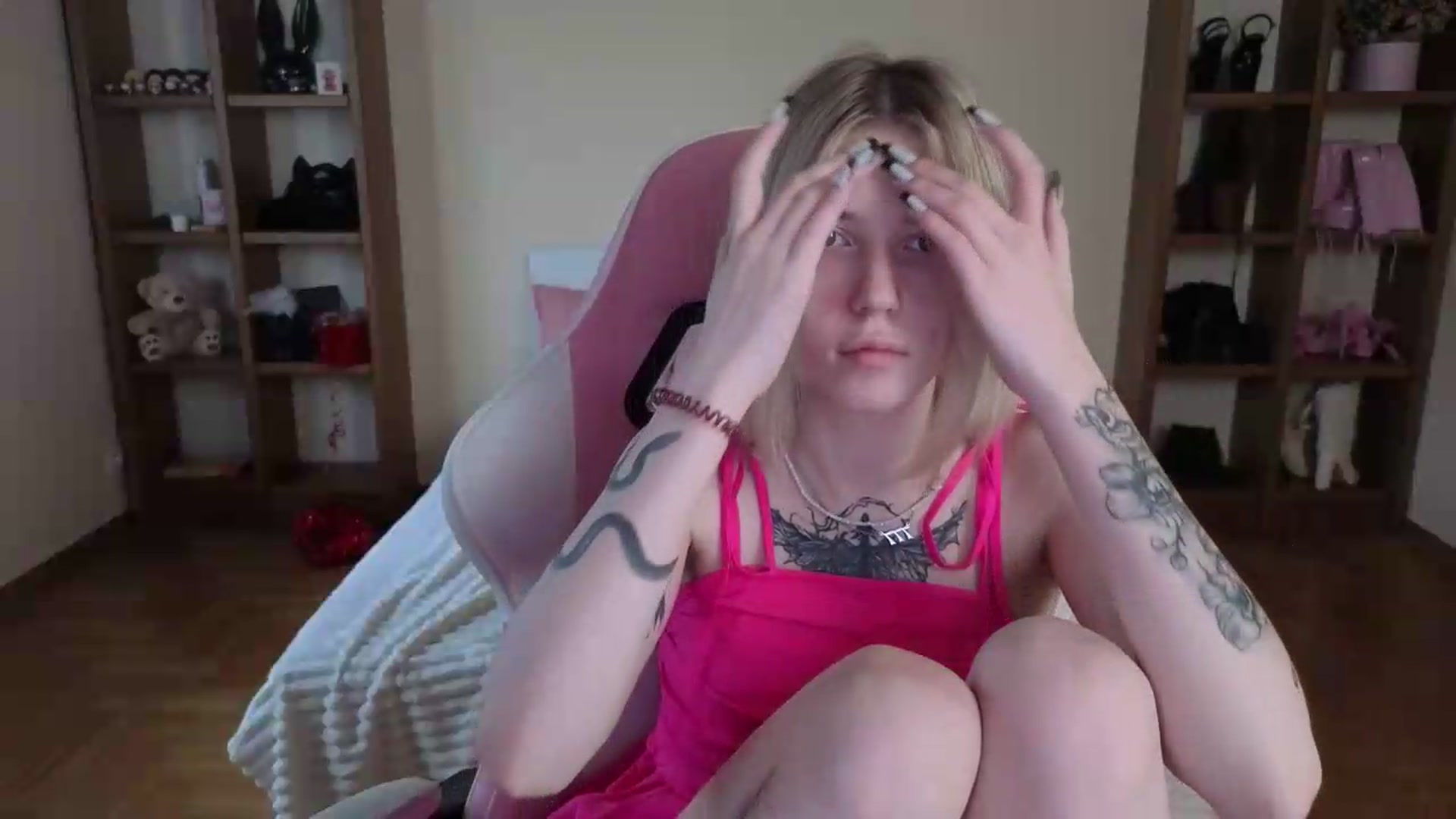 Gallery image thumbnail from Serphelia's myfreecams stream on, 08/02/2026, 14:59 image 6 of 20