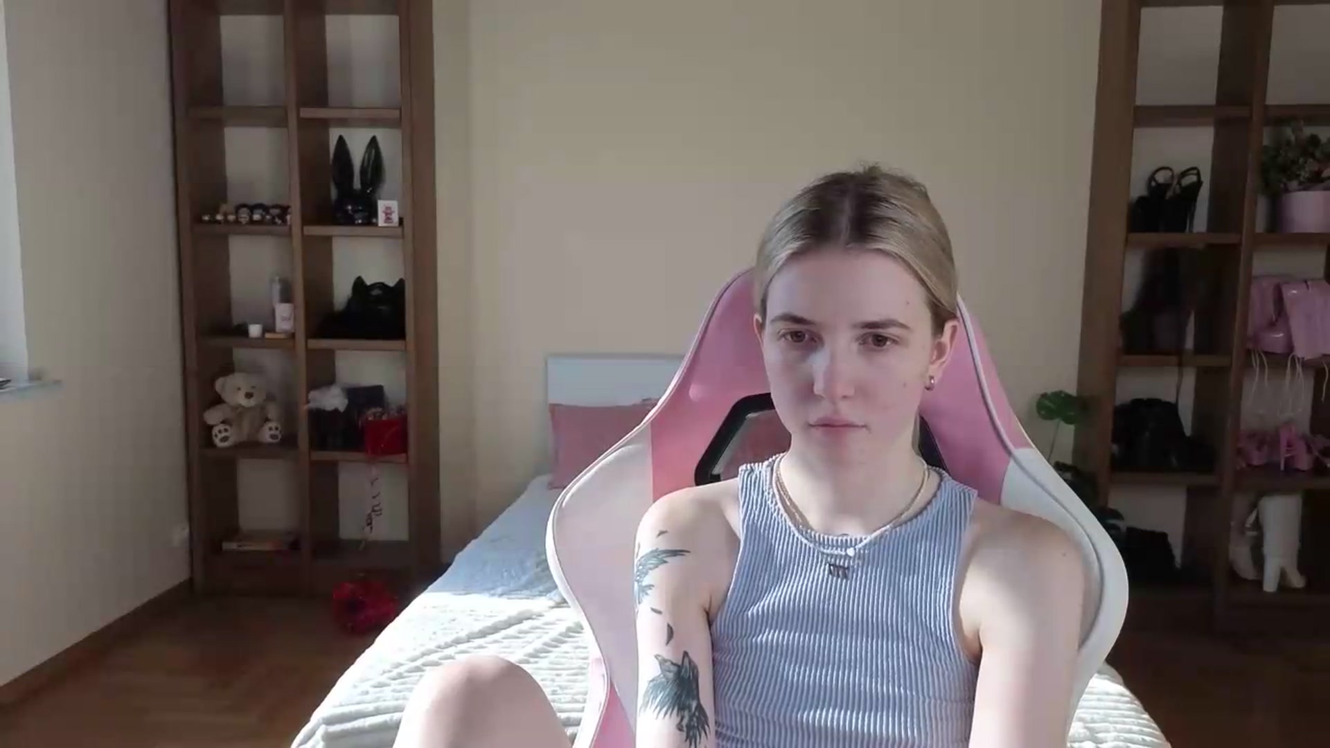 Gallery image thumbnail from Serphelia's myfreecams stream on, 08/06/2026, 16:29 image 5 of 20