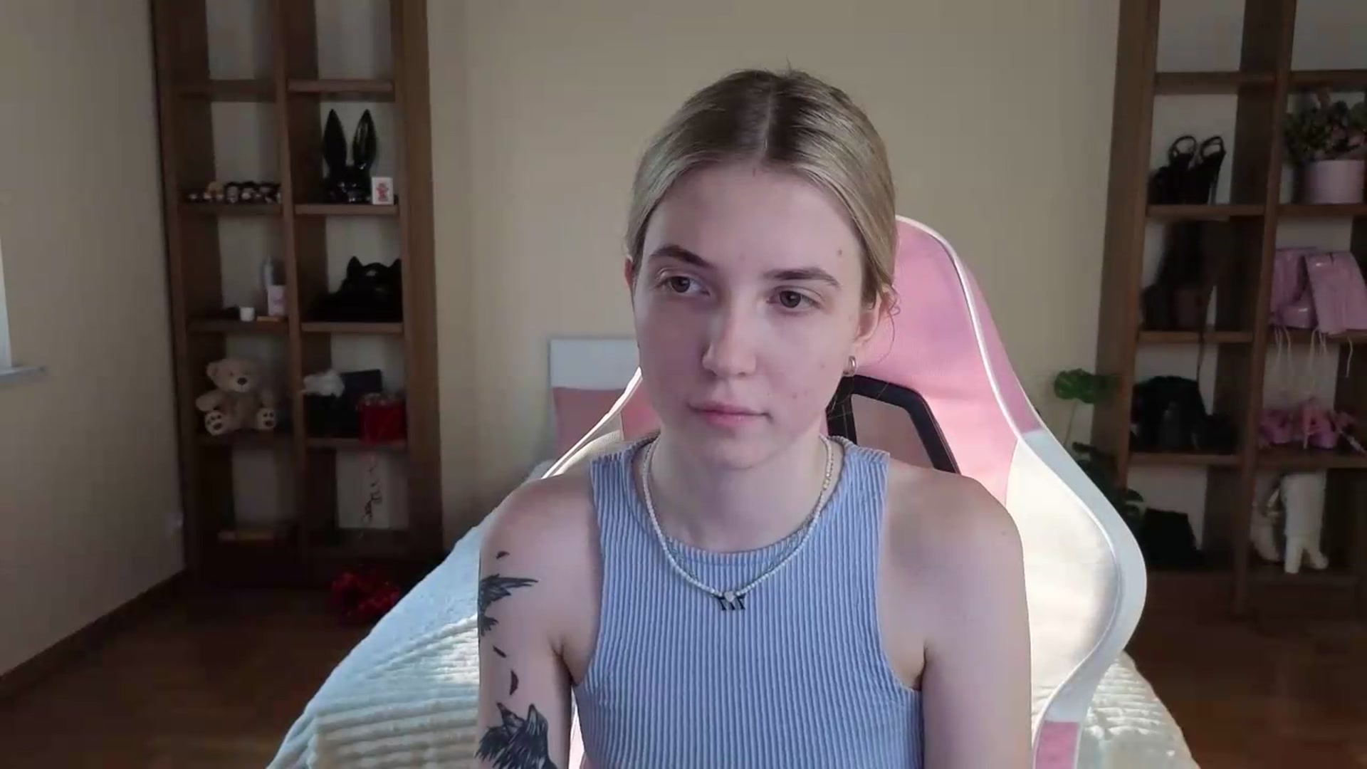 Gallery image thumbnail from Serphelia's myfreecams stream on, 08/06/2026, 16:29 image 18 of 20