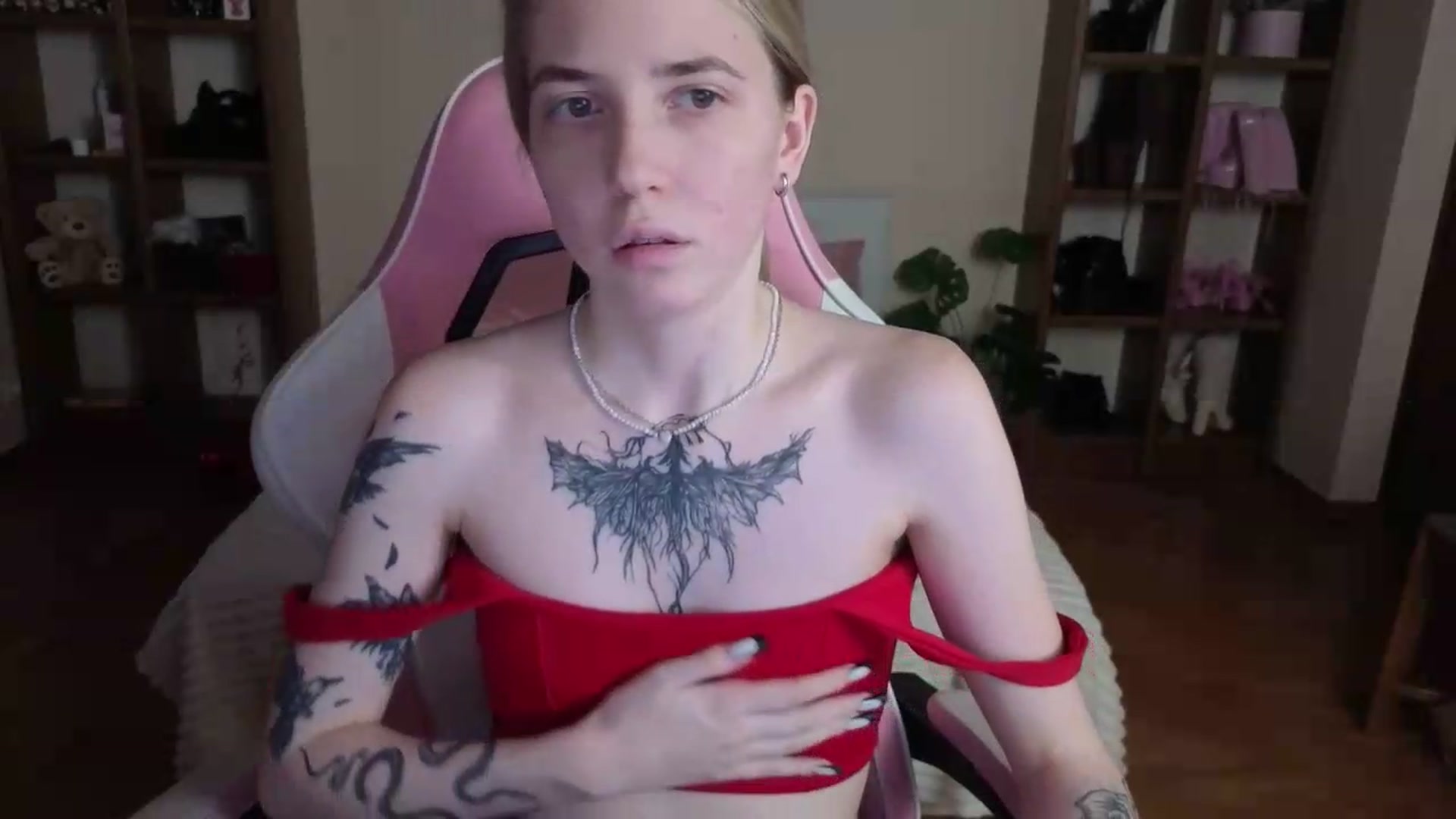 Gallery image thumbnail from Serphelia's myfreecams stream on, 08/06/2026, 19:33 image 8 of 20