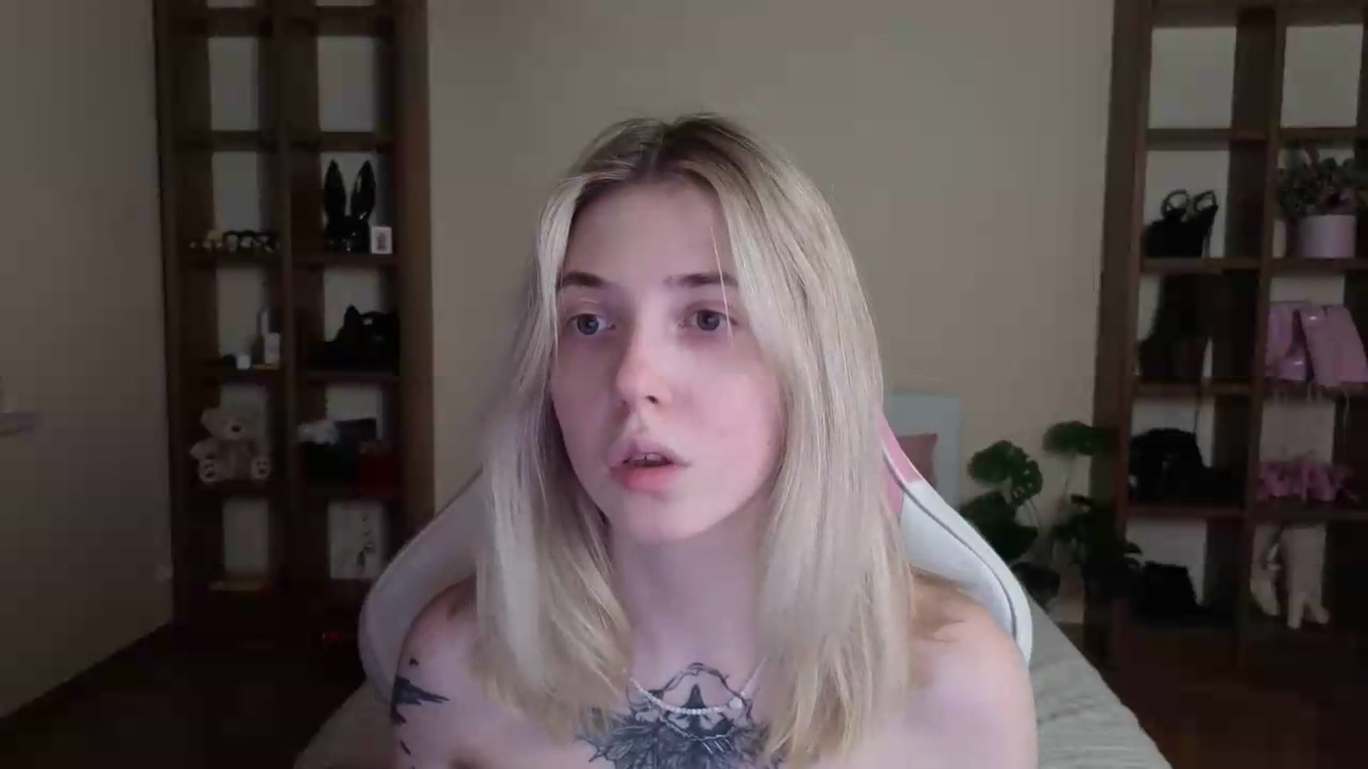 Gallery image thumbnail from Serphelia's myfreecams stream on, 08/06/2026, 19:33 image 15 of 20