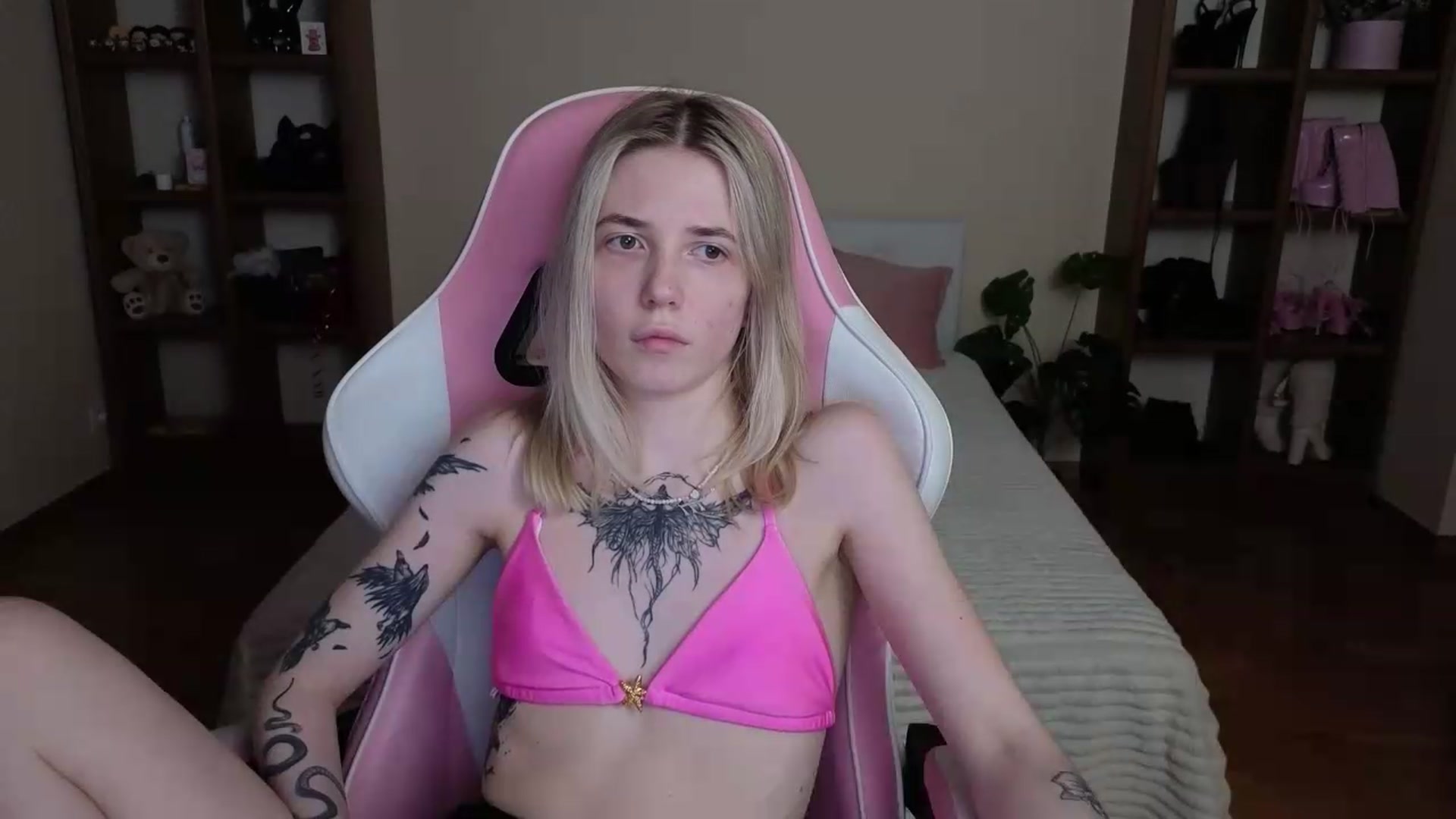 Gallery image thumbnail from Serphelia's myfreecams stream on, 08/08/2026, 18:29 image 18 of 20