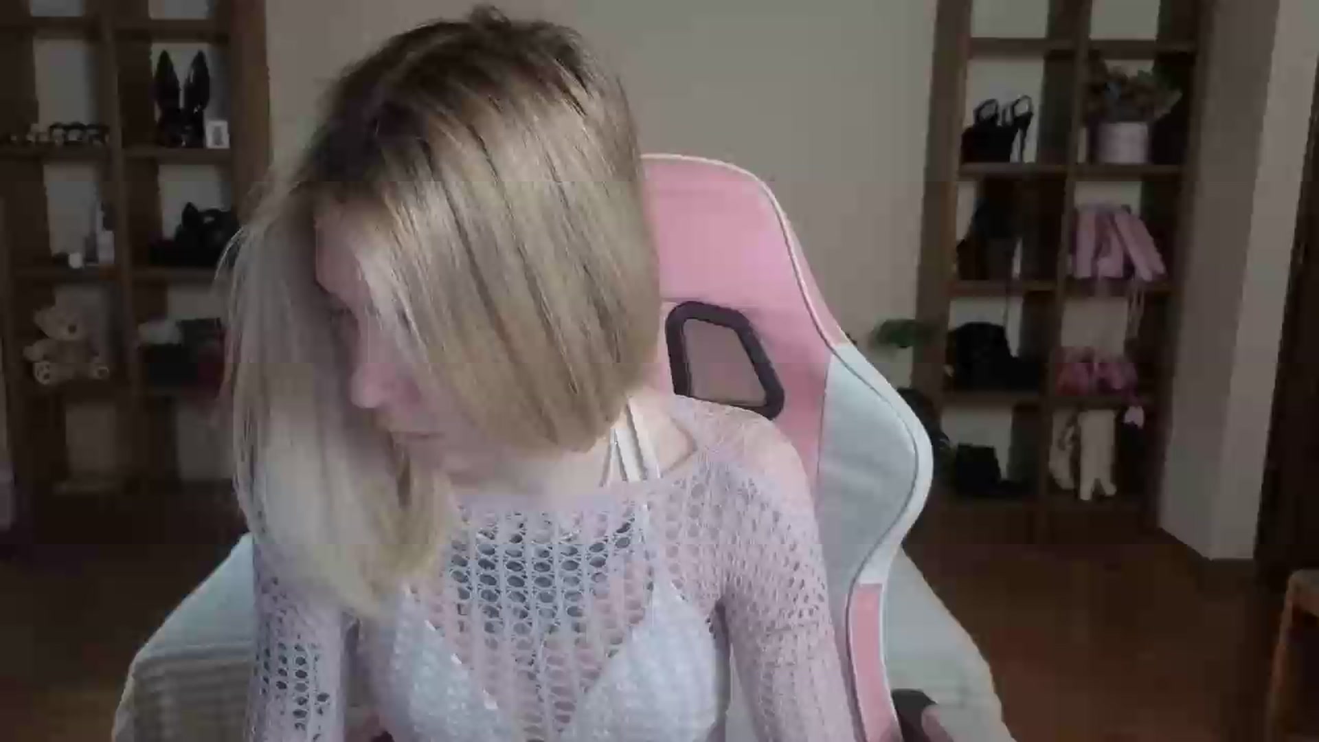 Gallery image thumbnail from Serphelia's myfreecams stream on, 08/19/2026, 16:37 image 20 of 20
