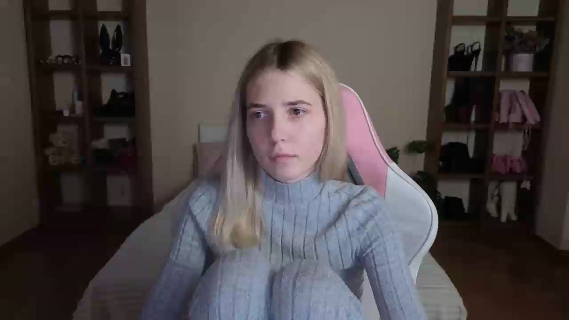 Gallery image thumbnail from Serphelia's myfreecams stream on, 08/22/2026, 17:36 image 17 of 20
