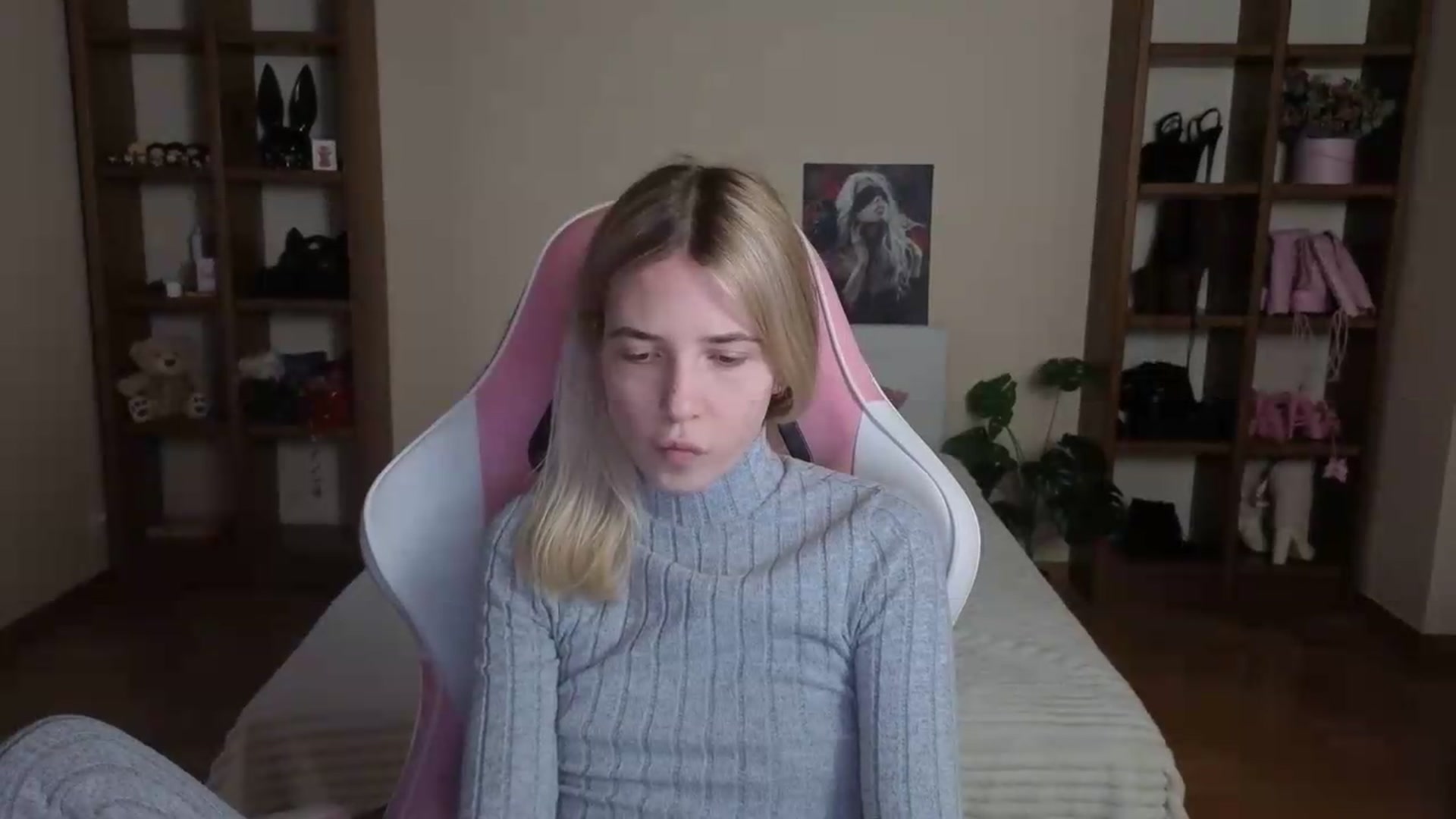 Gallery image thumbnail from Serphelia's myfreecams stream on, 08/22/2026, 17:36 image 20 of 20