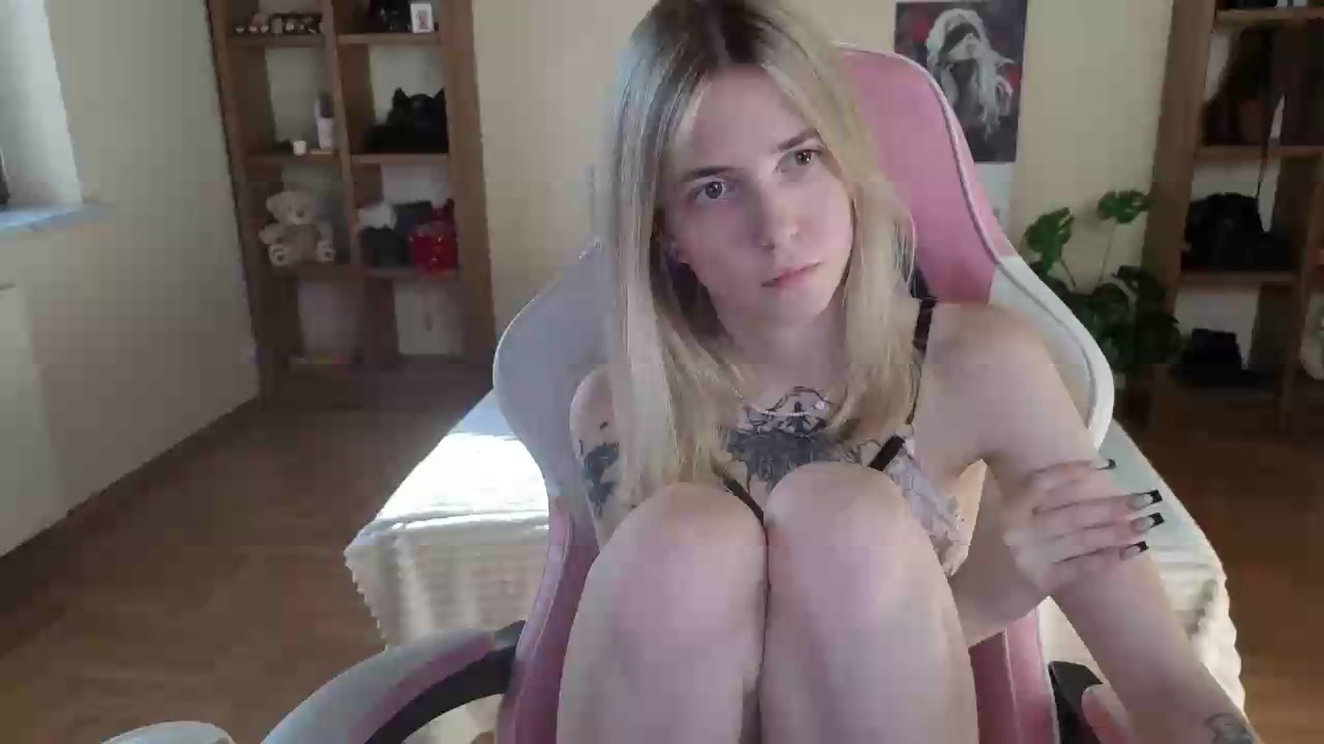 Gallery image thumbnail from Serphelia's myfreecams stream on, 08/30/2026, 15:27 image 20 of 20