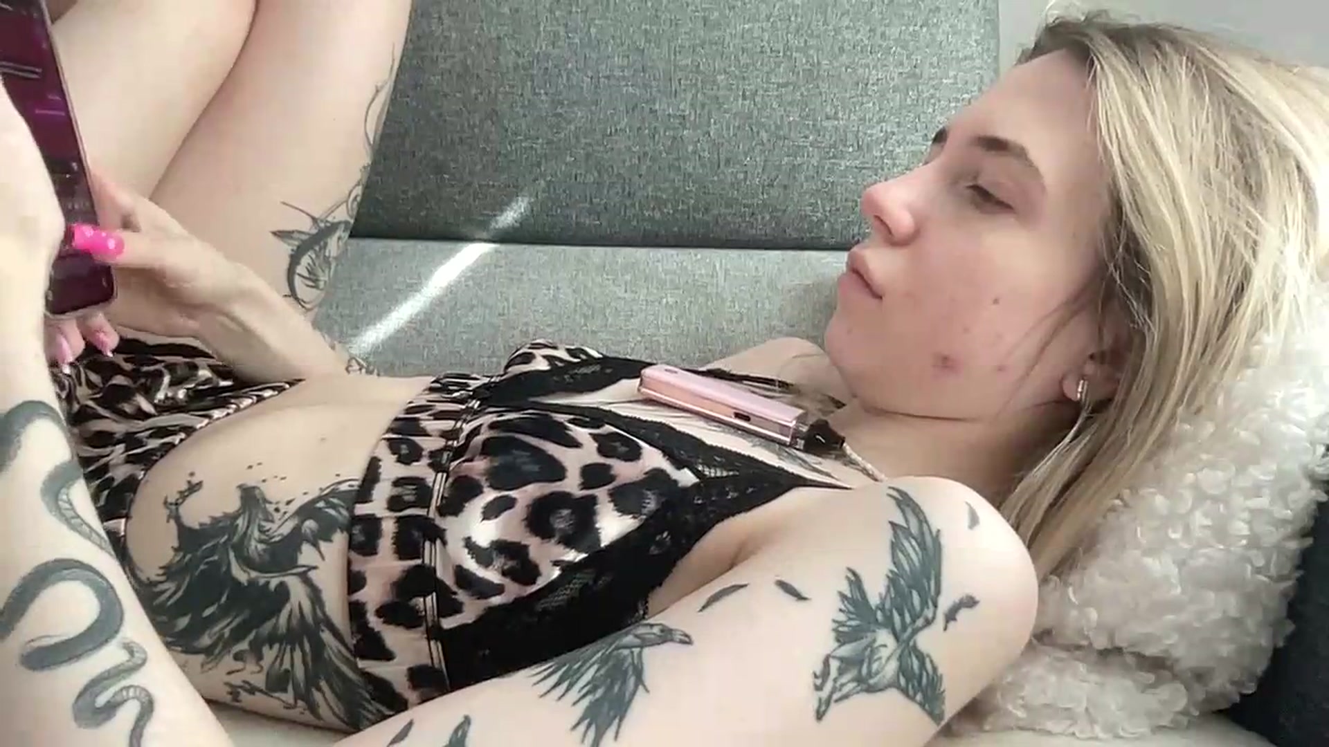 Gallery image thumbnail from Serphelia's myfreecams stream on, 09/09/2026, 12:43 image 18 of 20