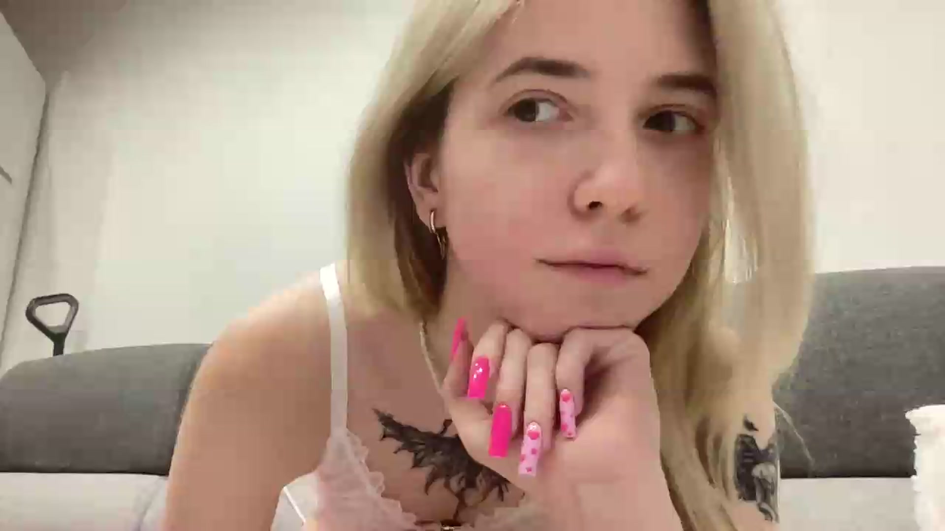 Gallery image thumbnail from Serphelia's myfreecams stream on, 09/09/2026, 19:13 image 18 of 20