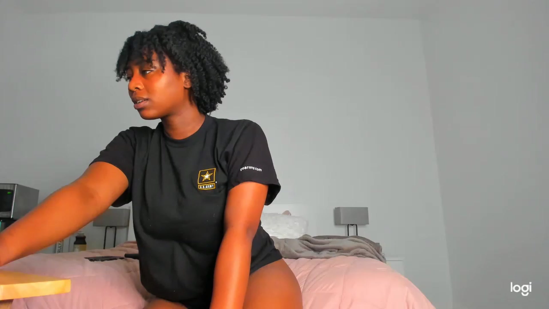 Gallery image thumbnail from Seven's myfreecams stream on, 11/18/2022, 05:29 image 18 of 20