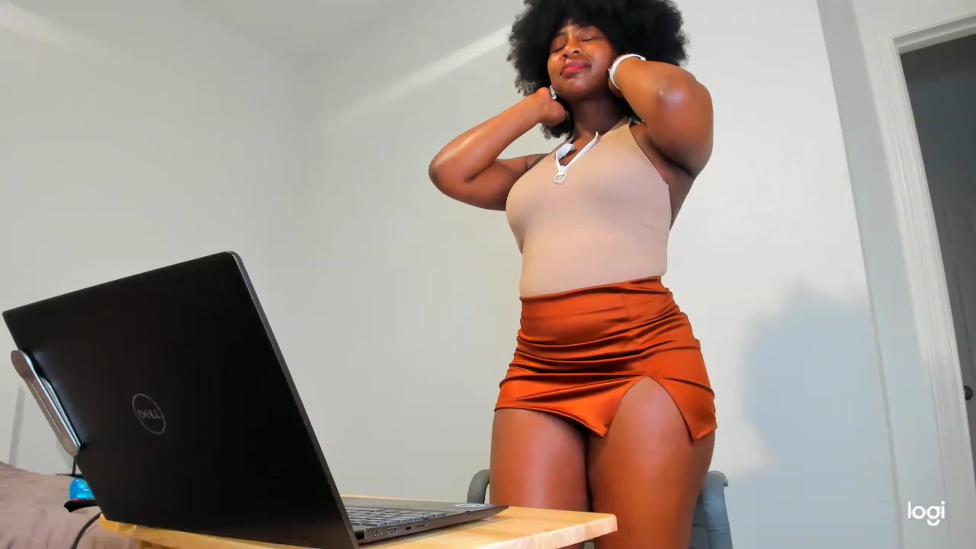Gallery image thumbnail from Seven's myfreecams stream on, 11/29/2022, 02:26 image 13 of 20