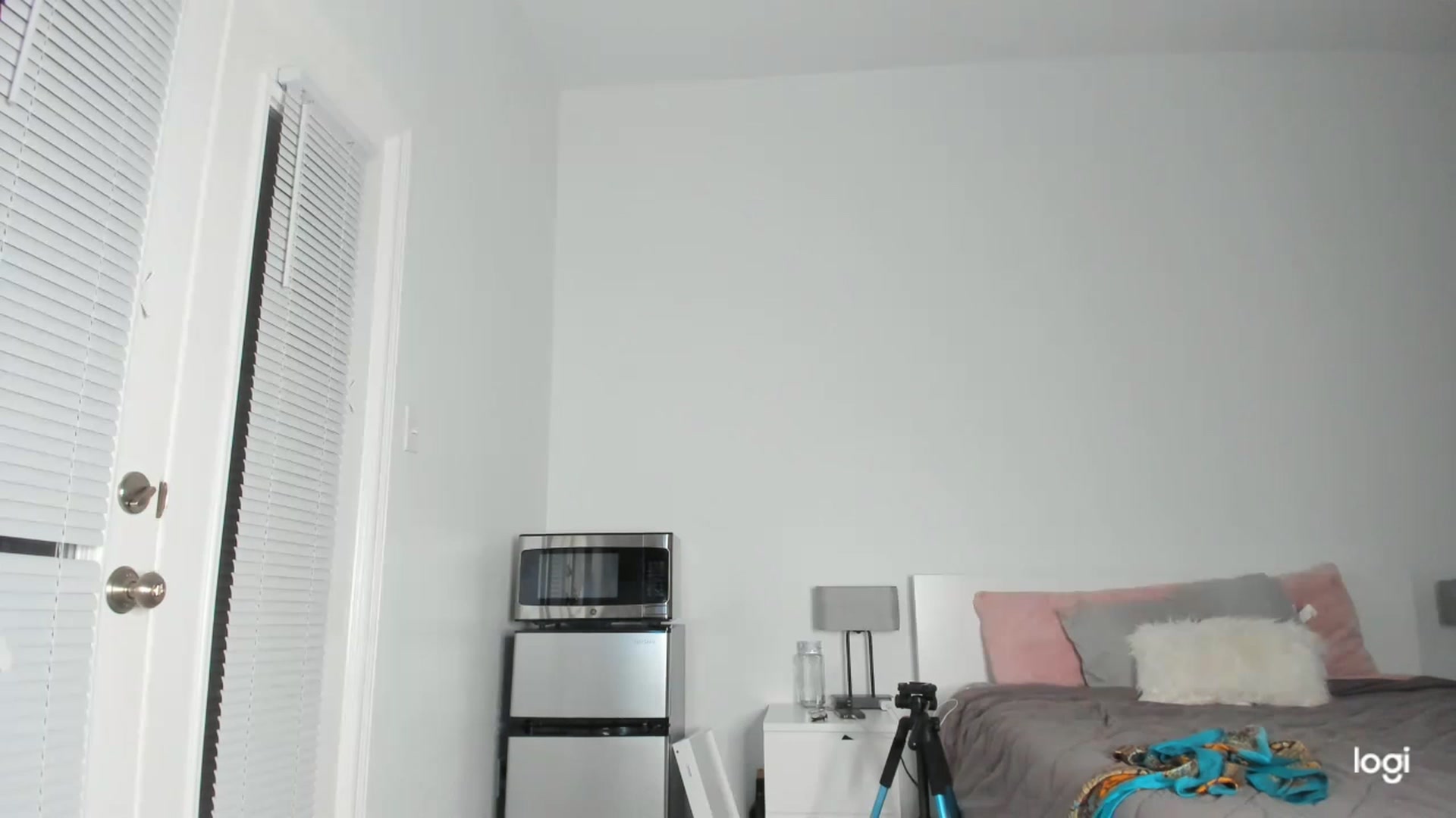 Gallery image thumbnail from Seven's myfreecams stream on, 12/08/2022, 05:15 image 17 of 20
