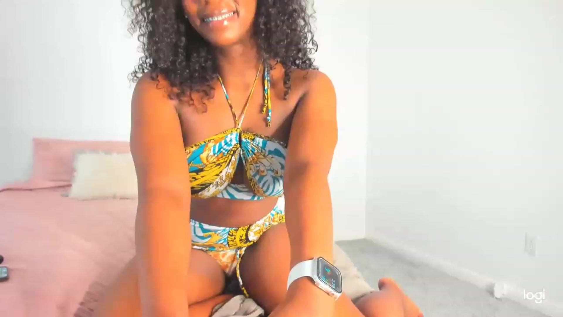 Gallery image thumbnail from Seven's myfreecams stream on, 01/17/2023, 20:40 image 9 of 20