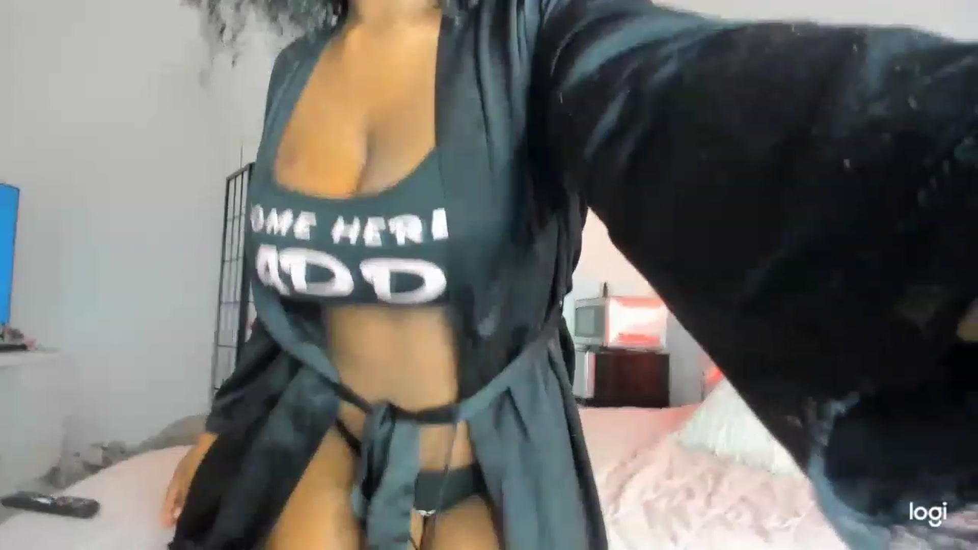 Gallery image thumbnail from Seven's myfreecams stream on, 01/30/2023, 23:59 image 18 of 20