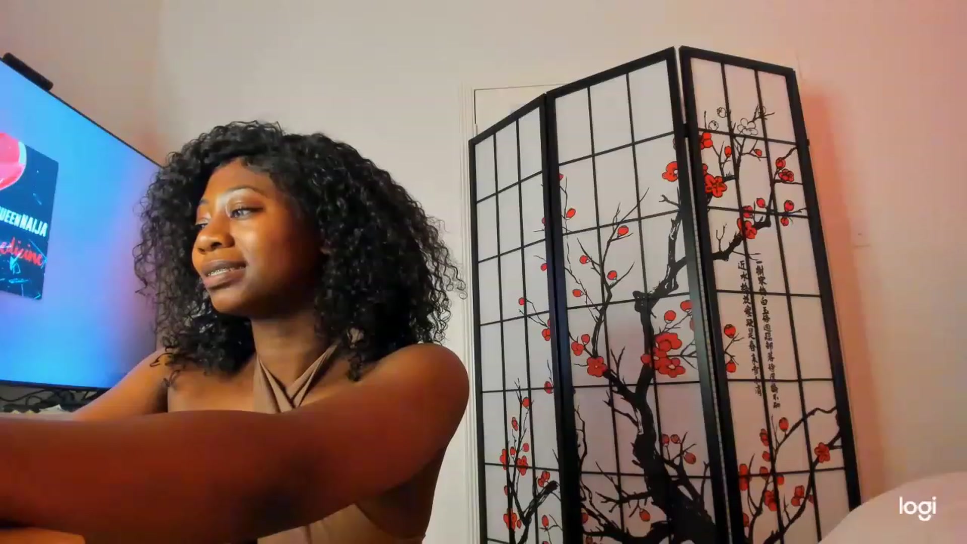 Gallery image thumbnail from Seven's myfreecams stream on, 02/01/2023, 05:35 image 3 of 20