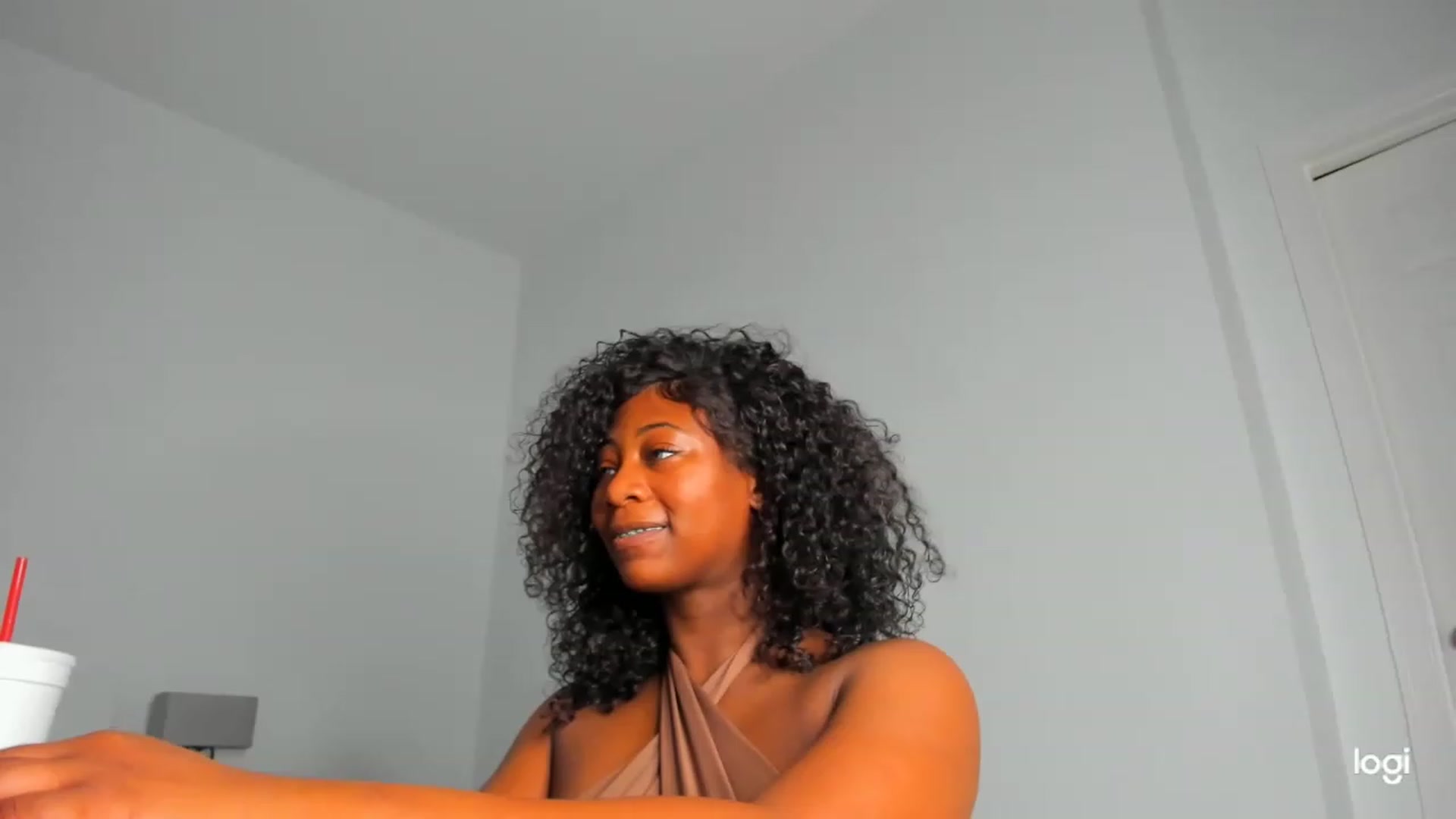 Gallery image thumbnail from Seven's myfreecams stream on, 02/01/2023, 07:23 image 10 of 20