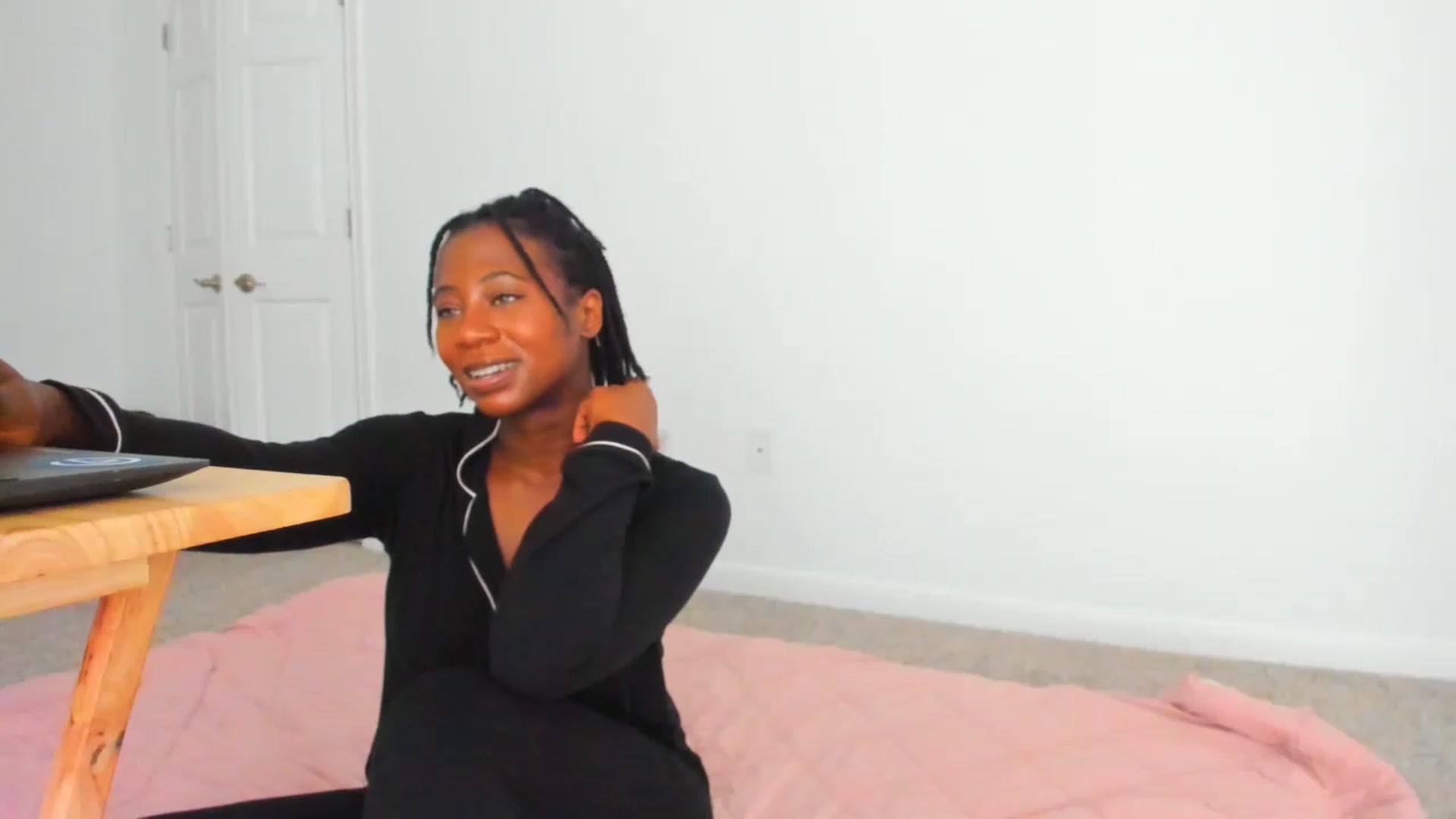 Gallery image thumbnail from Seven's myfreecams stream on, 06/23/2023, 02:16 image 13 of 20