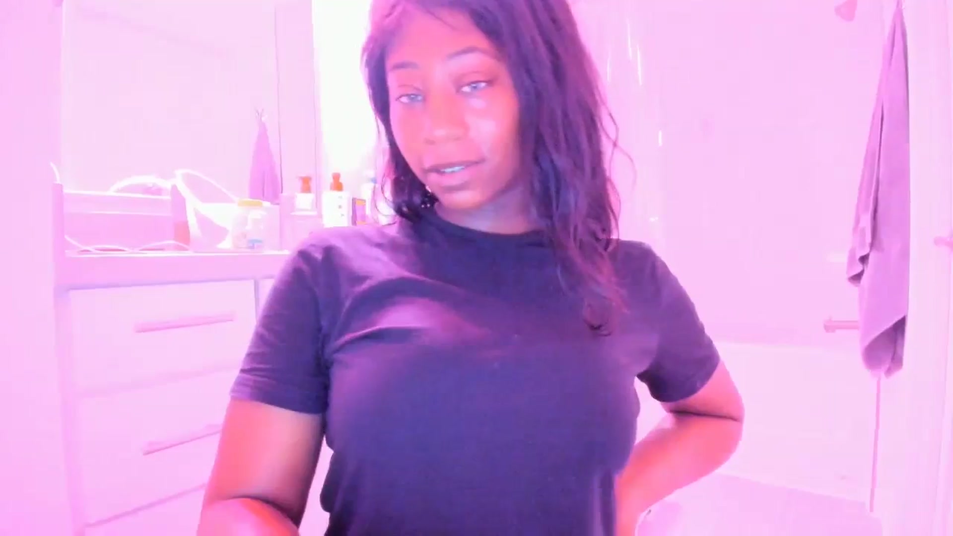 Gallery image thumbnail from Seven's myfreecams stream on, 07/24/2023, 19:56 image 12 of 20