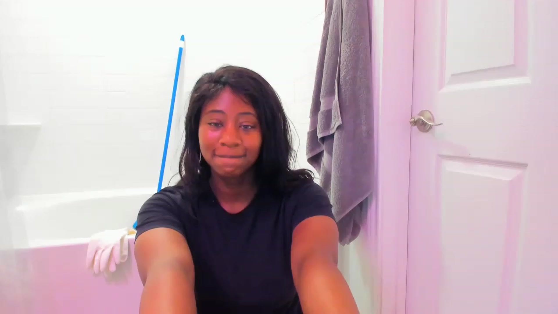 Gallery image thumbnail from Seven's myfreecams stream on, 07/24/2023, 21:12 image 12 of 20