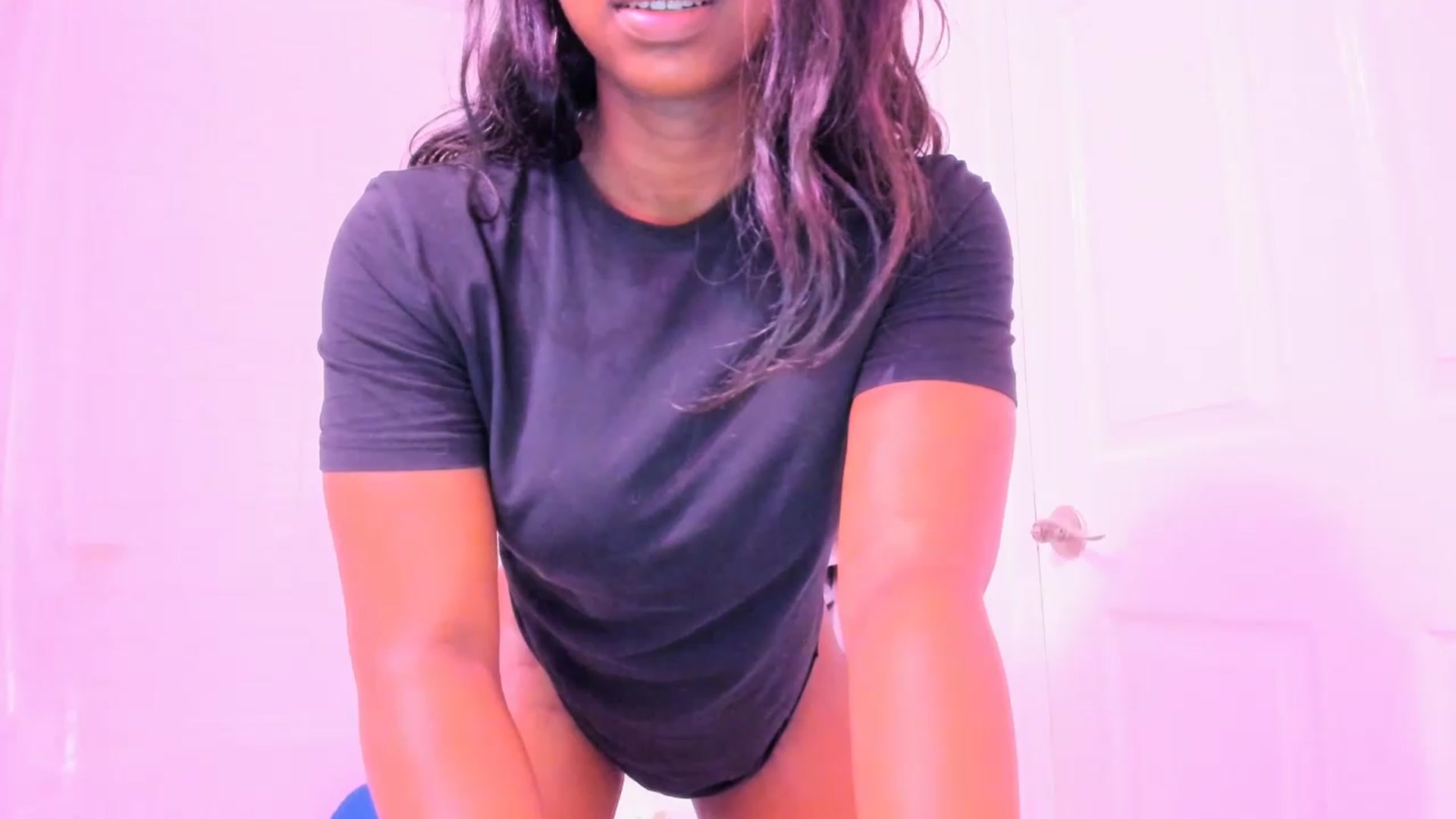 Gallery image thumbnail from Seven's myfreecams stream on, 07/24/2023, 21:12 image 6 of 20