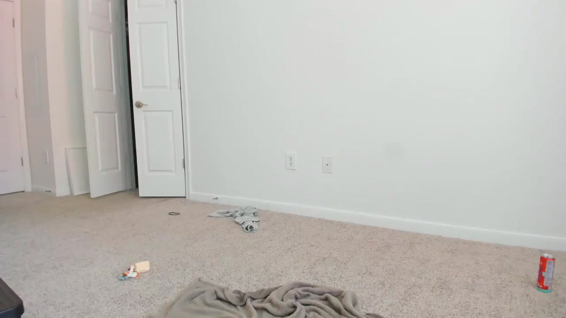 Gallery image thumbnail from Seven's myfreecams stream on, 08/20/2023, 17:06 image 18 of 20