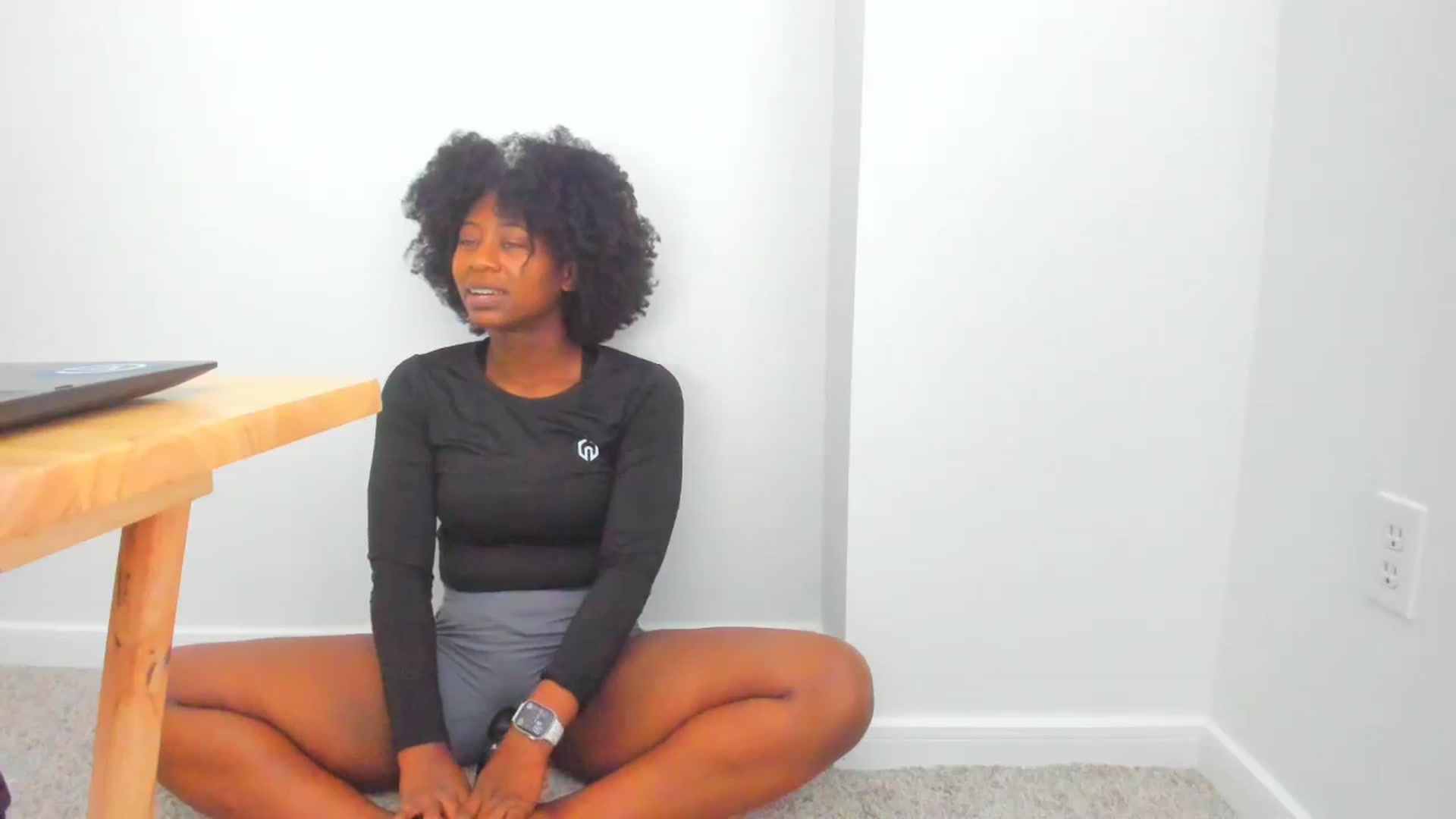 Gallery image thumbnail from Seven's myfreecams stream on, 10/18/2023, 15:01 image 3 of 20