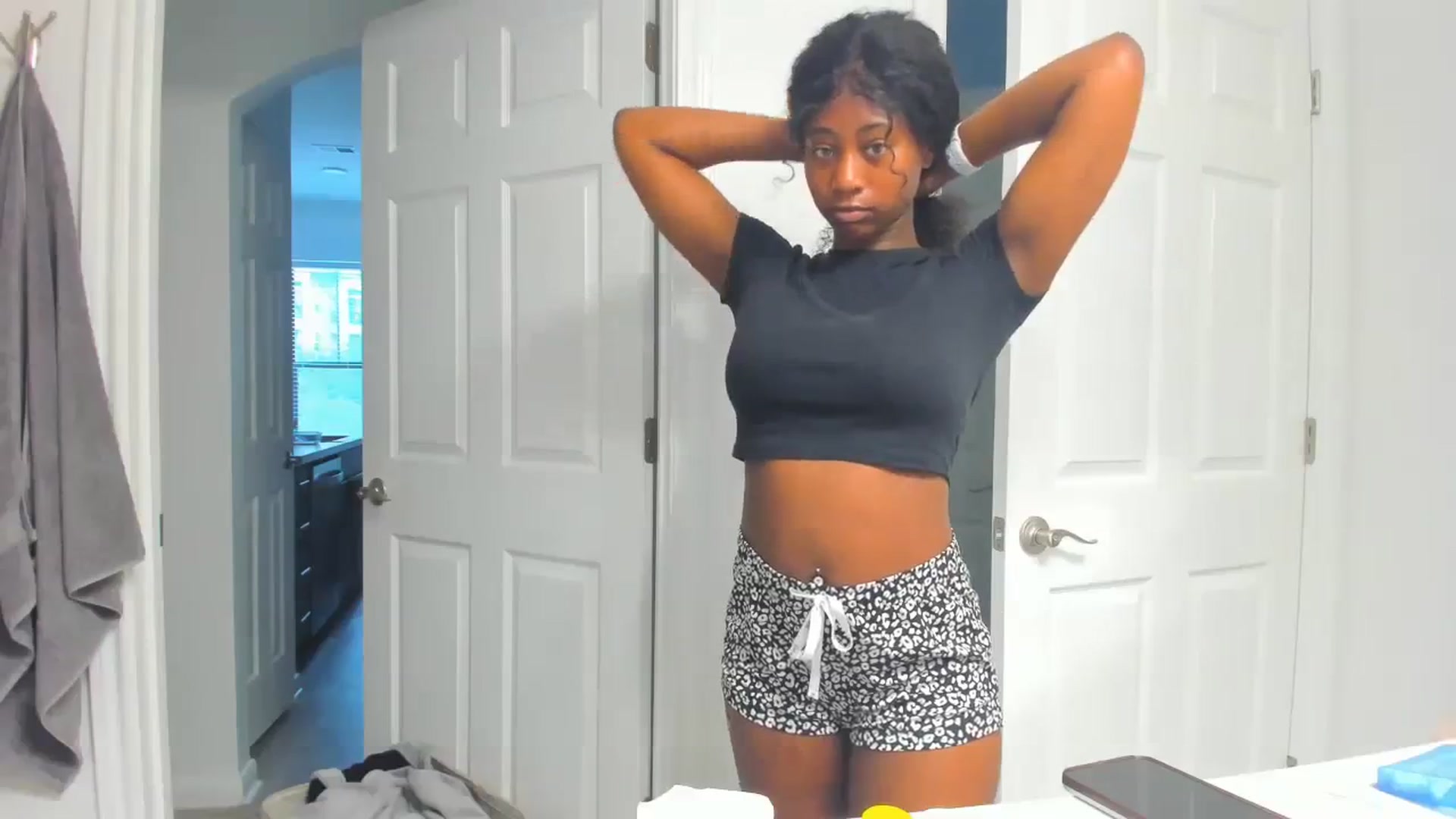 Gallery image thumbnail from Seven's myfreecams stream on, 11/16/2023, 20:25 image 8 of 20