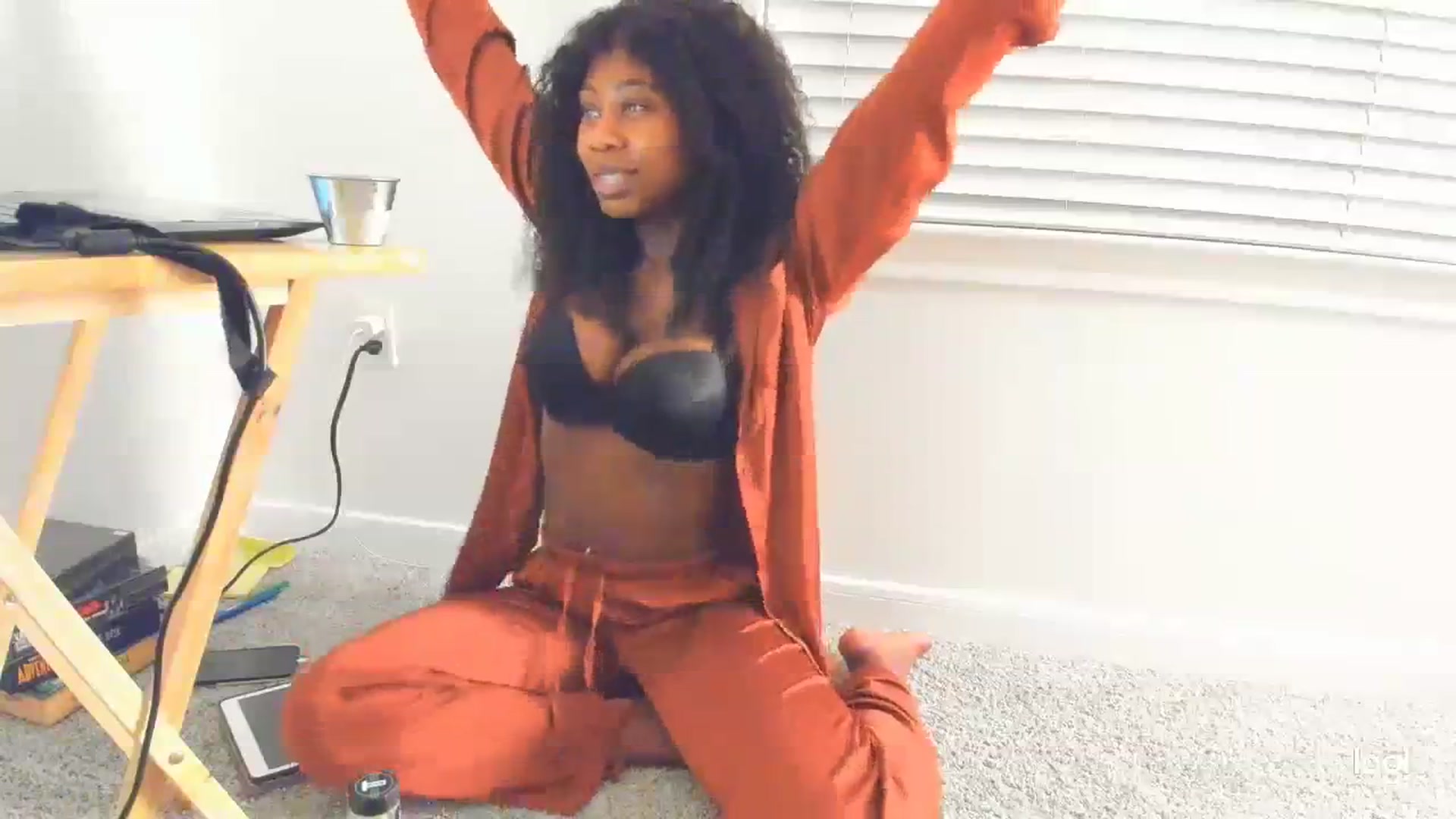 Gallery image thumbnail from Seven's myfreecams stream on, 12/19/2023, 02:53 image 15 of 20