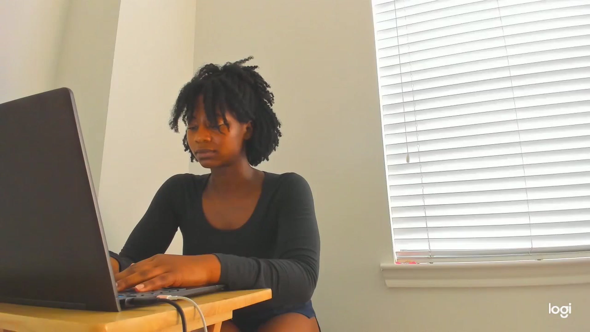 Gallery image thumbnail from Seven's myfreecams stream on, 12/21/2023, 20:46 image 18 of 20