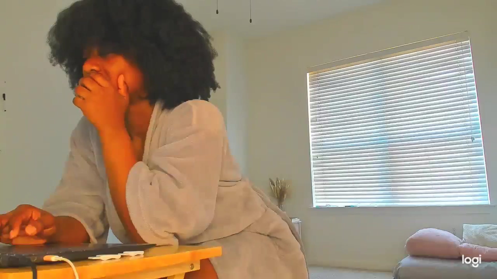 Gallery image thumbnail from Seven's myfreecams stream on, 12/30/2023, 16:47 image 13 of 20