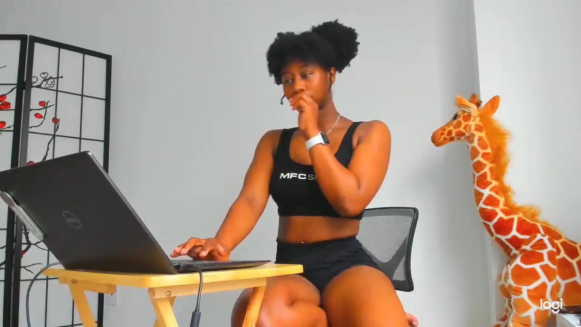 Gallery image thumbnail from Seven's myfreecams stream on, 05/29/2024, 16:17 image 5 of 20