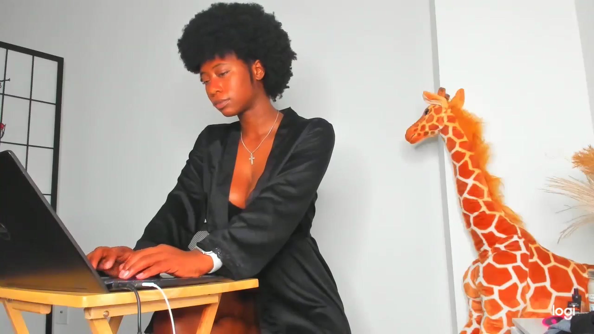 Gallery image thumbnail from Seven's myfreecams stream on, 05/30/2024, 02:54 image 15 of 20