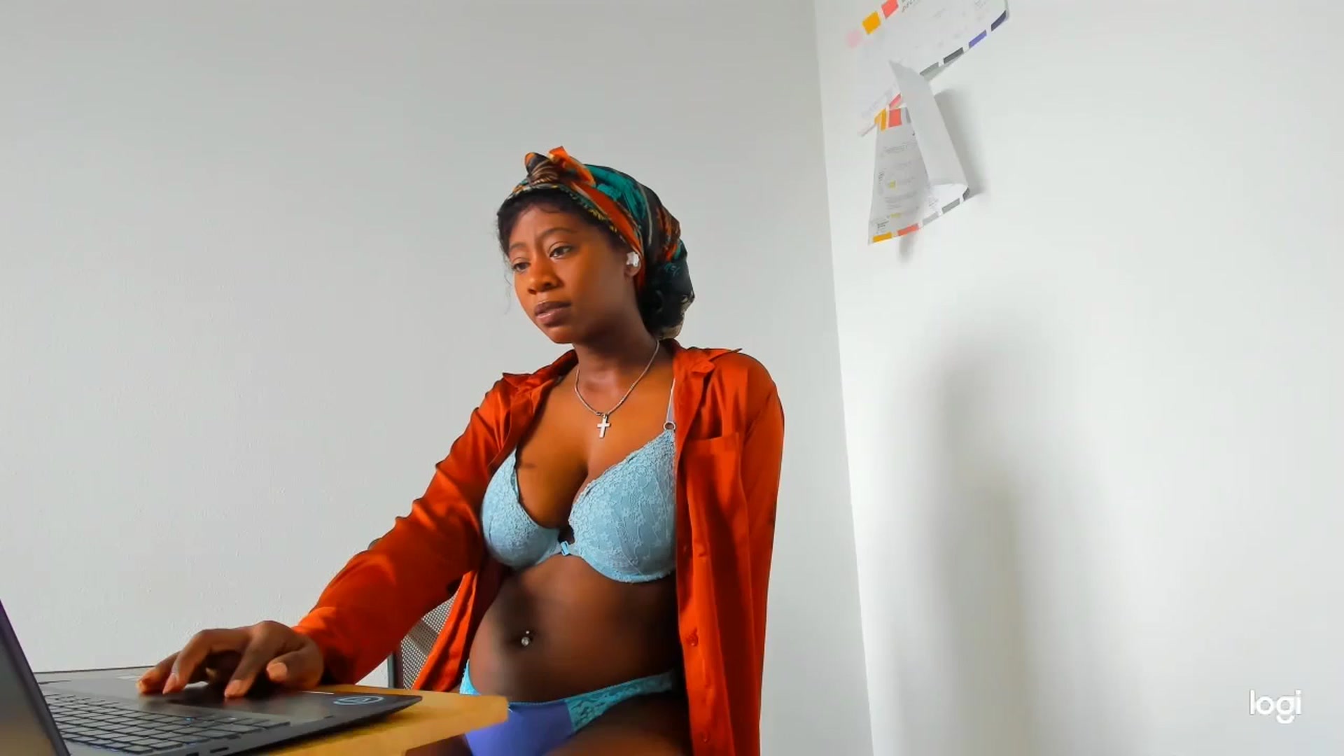 Gallery image thumbnail from Seven's myfreecams stream on, 08/05/2024, 18:45 image 12 of 20