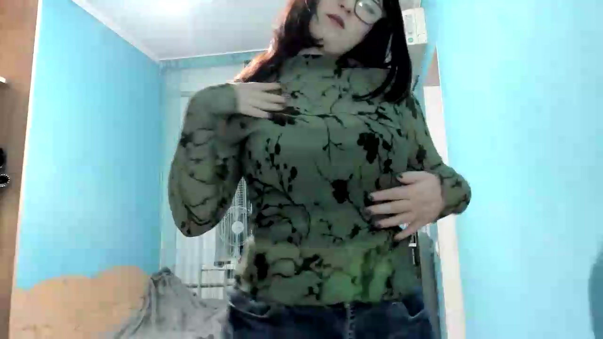 Gallery image thumbnail from Seven7UP's myfreecams stream on, 06/27/2026, 19:26 image 5 of 20