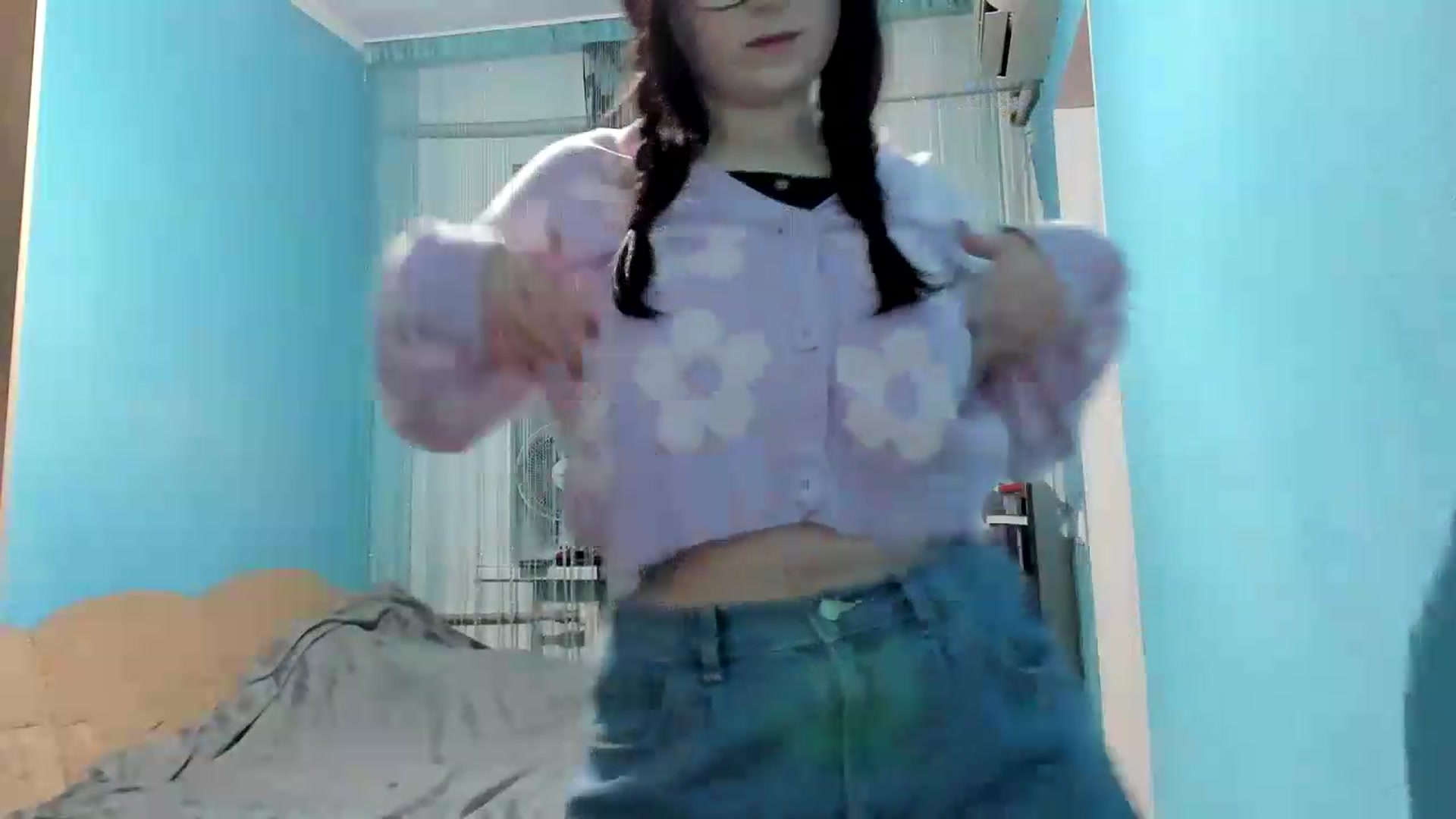 Gallery image thumbnail from Seven7UP's myfreecams stream on, 07/06/2026, 19:11 image 19 of 20