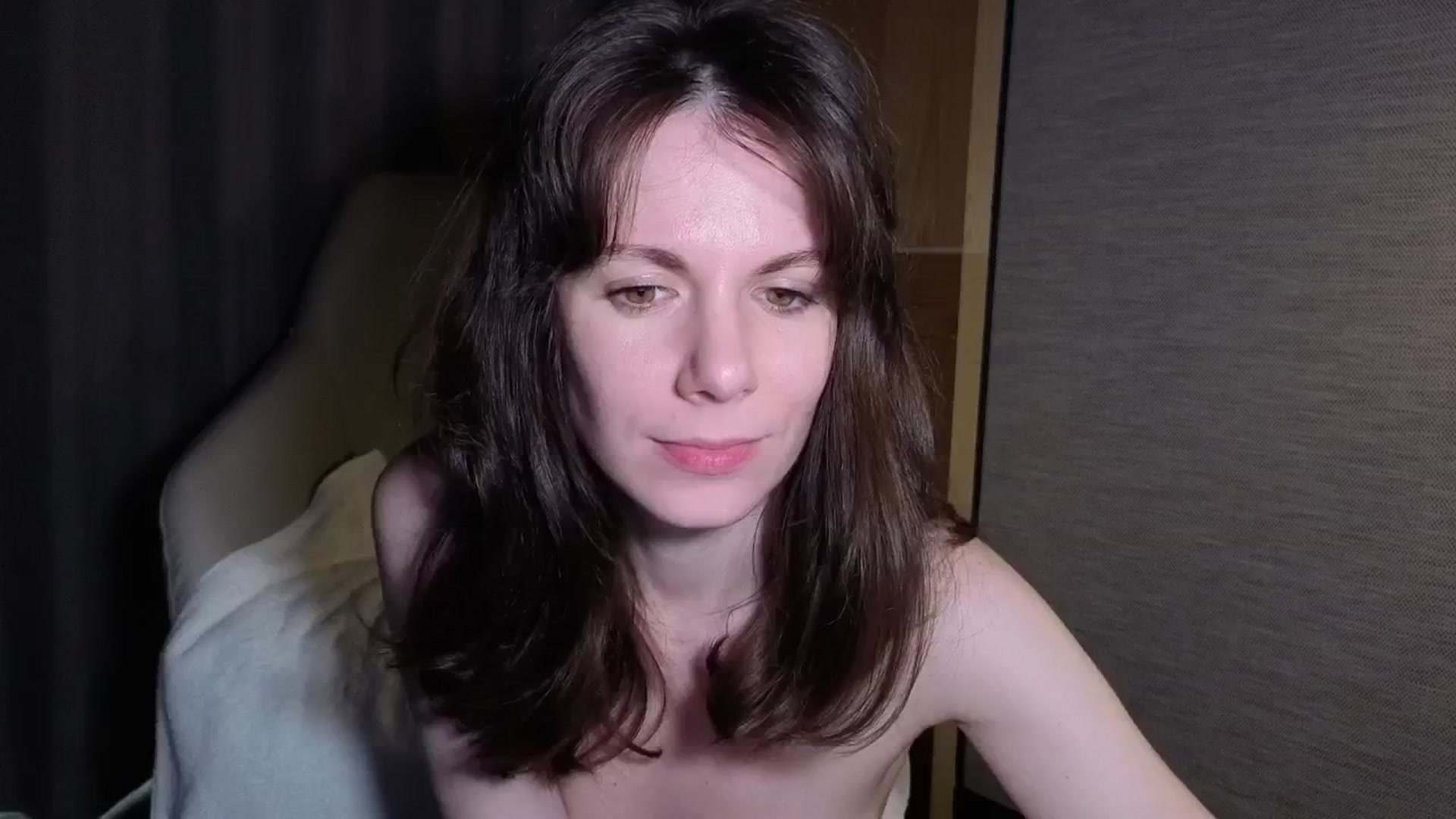 Gallery image thumbnail from SexPin's myfreecams stream on, 10/15/2025, 03:40 image 17 of 20
