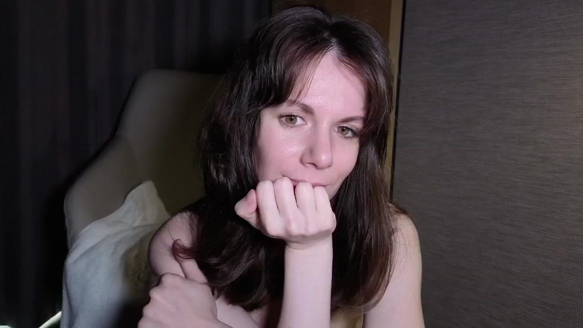 Gallery image thumbnail from SexPin's myfreecams stream on, 10/15/2025, 03:40 image 19 of 20