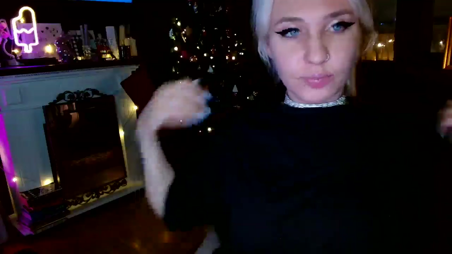Gallery image thumbnail from SexWitch's myfreecams stream on, 12/31/2024, 17:34 image 7 of 20