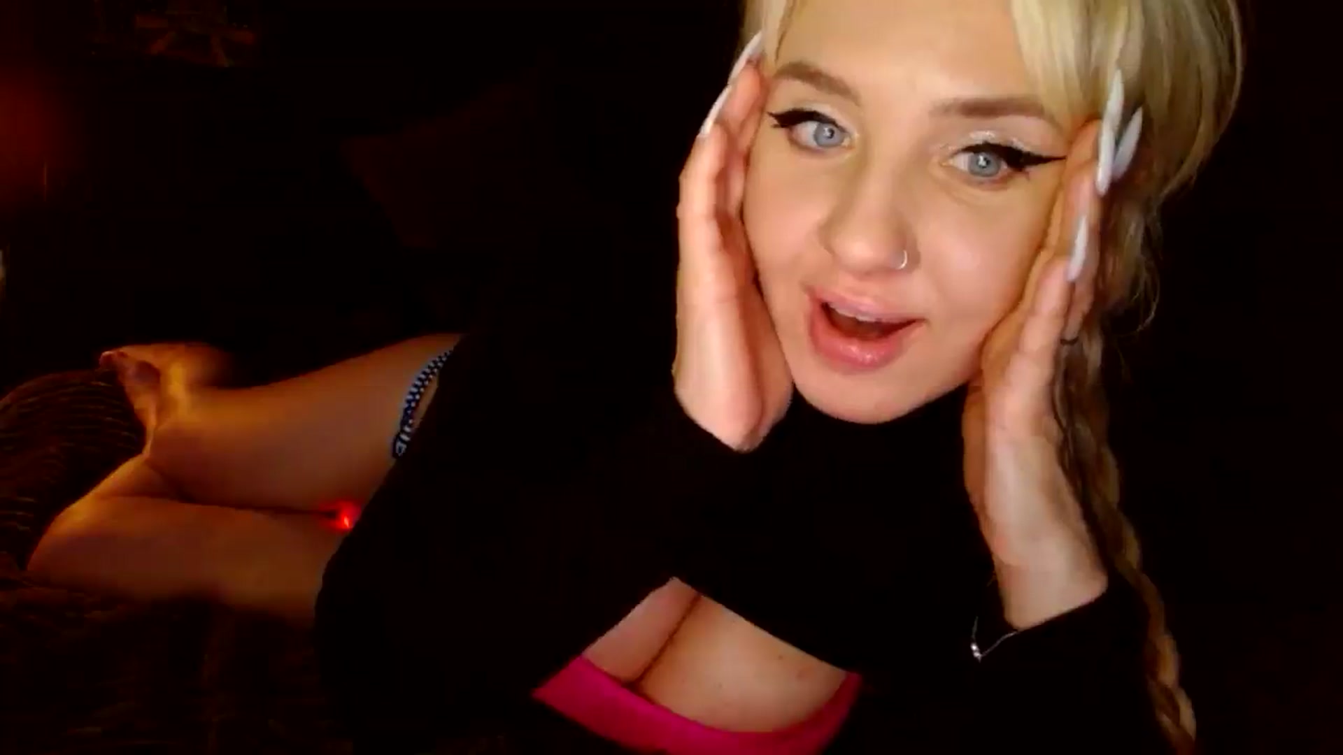 Gallery image thumbnail from SexWitch's myfreecams stream on, 01/01/2025, 19:59 image 2 of 20