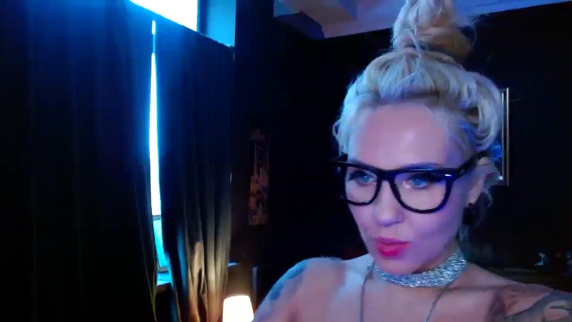 Gallery image thumbnail from SexWitch's myfreecams stream on, 01/04/2025, 11:02 image 20 of 20