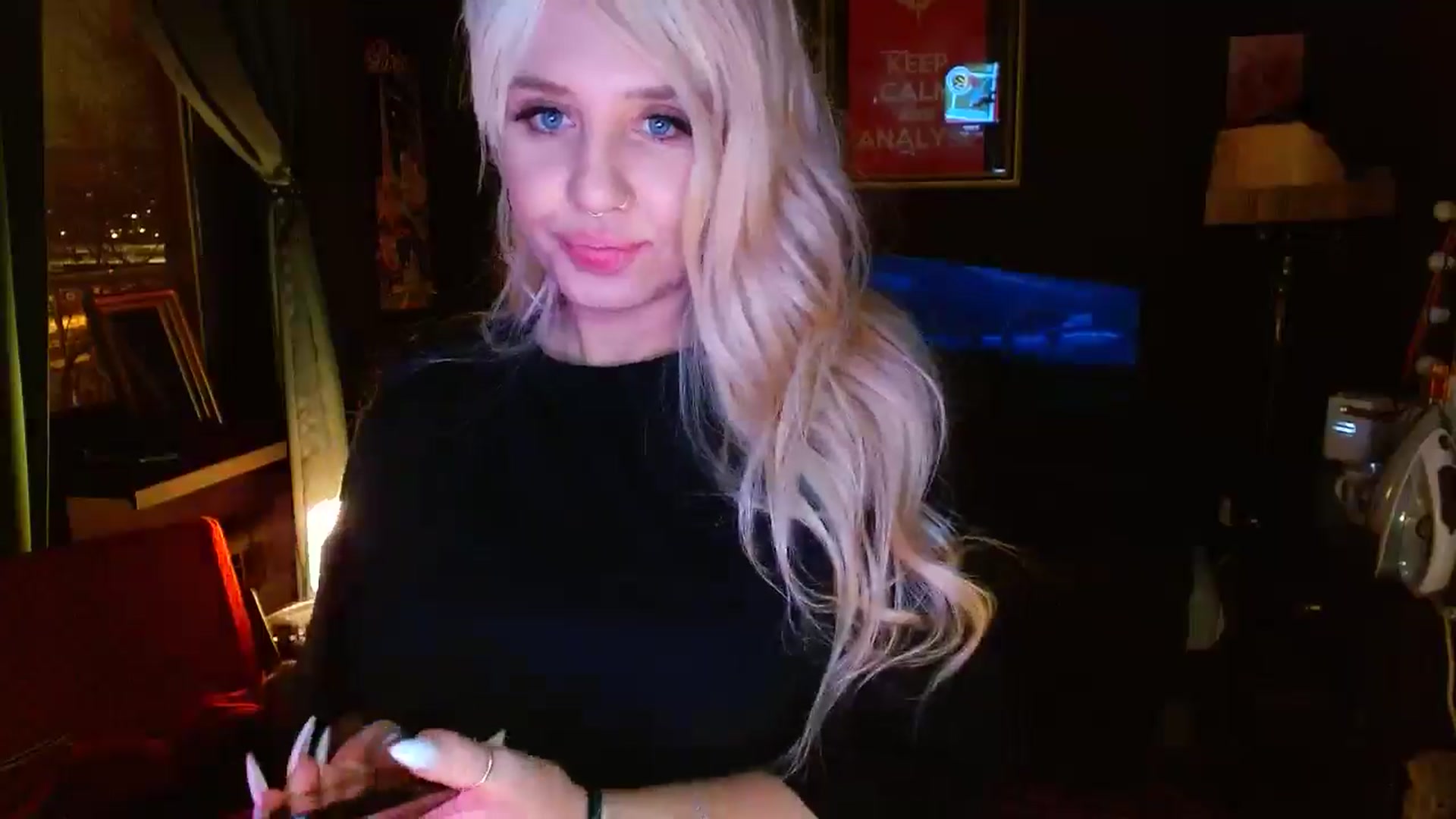 Gallery image thumbnail from SexWitch's myfreecams stream on, 01/04/2025, 16:02 image 20 of 20