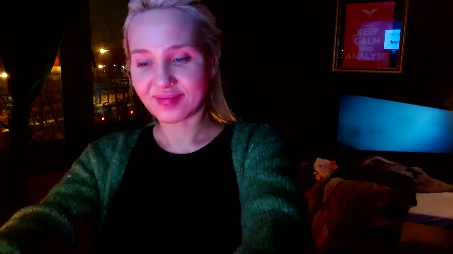 Gallery image thumbnail from SexWitch's myfreecams stream on, 01/07/2025, 24:44 image 18 of 20