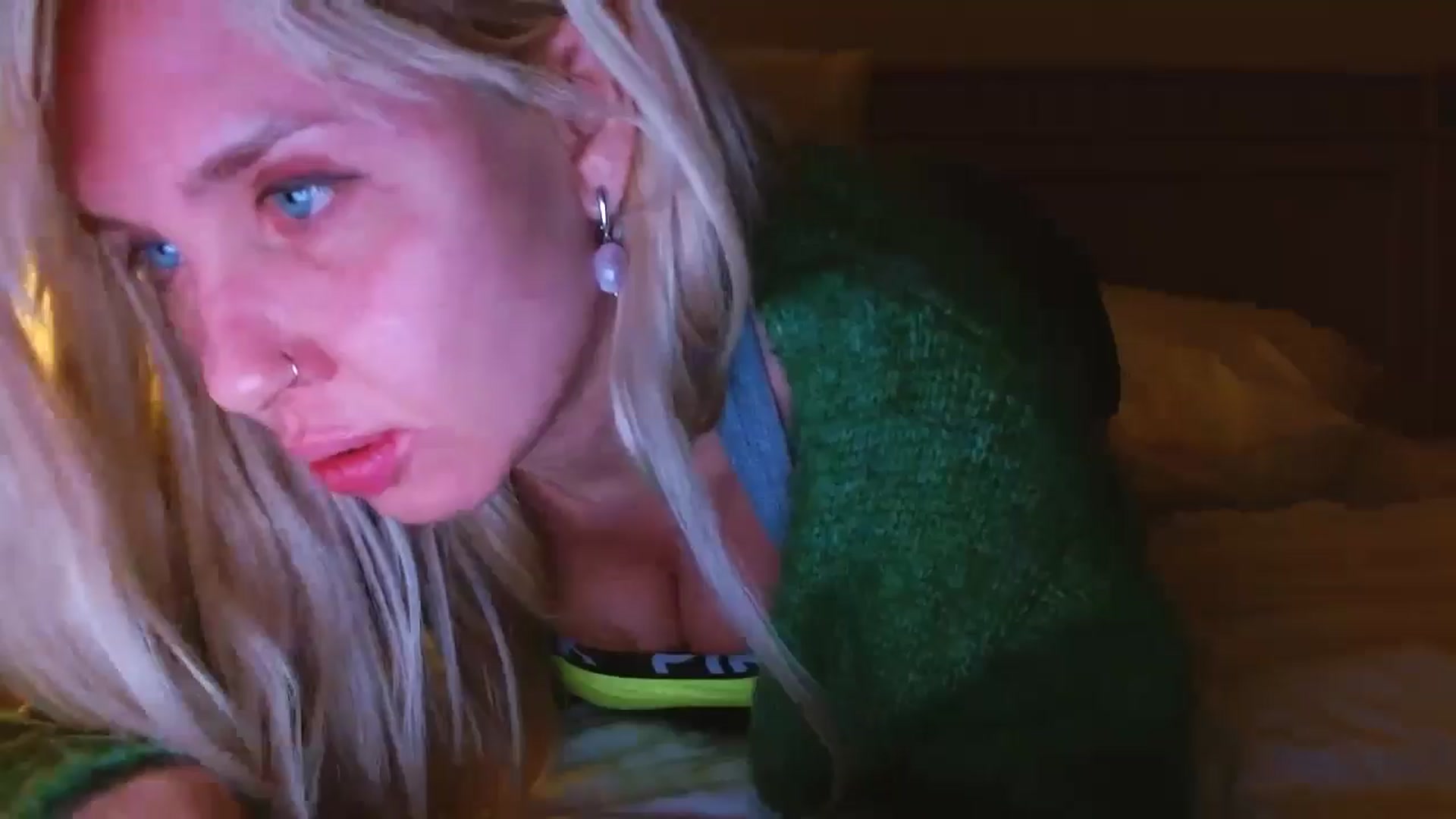 Gallery image thumbnail from SexWitch's myfreecams stream on, 01/14/2025, 16:04 image 6 of 20