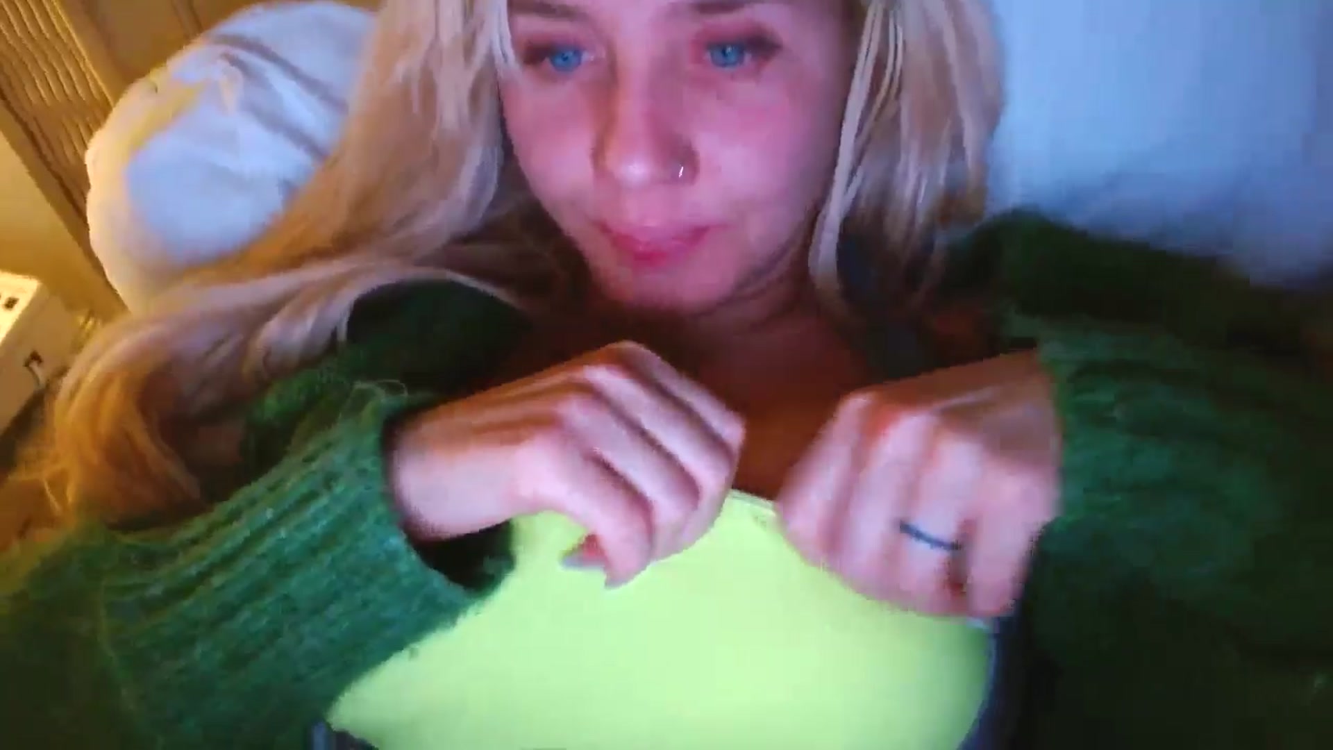 Gallery image thumbnail from SexWitch's myfreecams stream on, 01/14/2025, 16:04 image 2 of 20