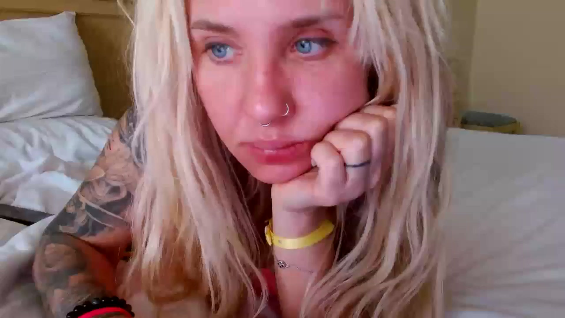 Gallery image thumbnail from SexWitch's myfreecams stream on, 01/18/2025, 14:09 image 20 of 20