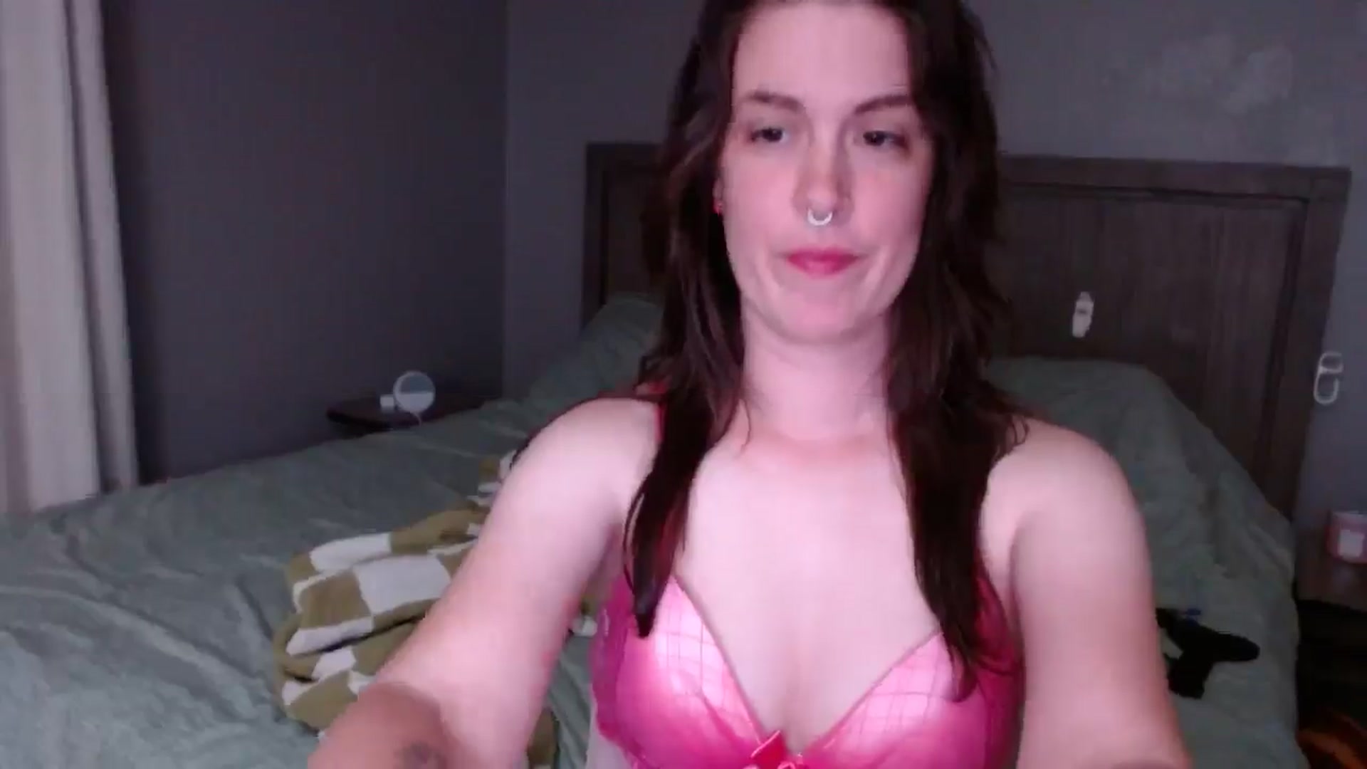 Gallery image thumbnail from SexWithLexx's myfreecams stream on, 05/08/2026, 03:45 image 4 of 20