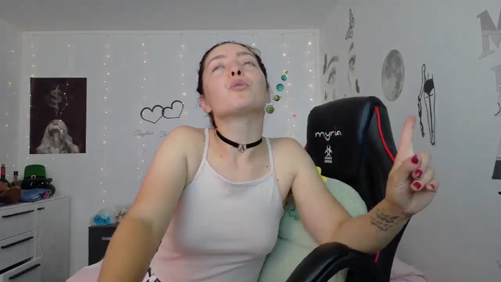 Gallery image thumbnail from SexYcowGIRL__'s myfreecams stream on, 07/05/2025, 07:59 image 18 of 20