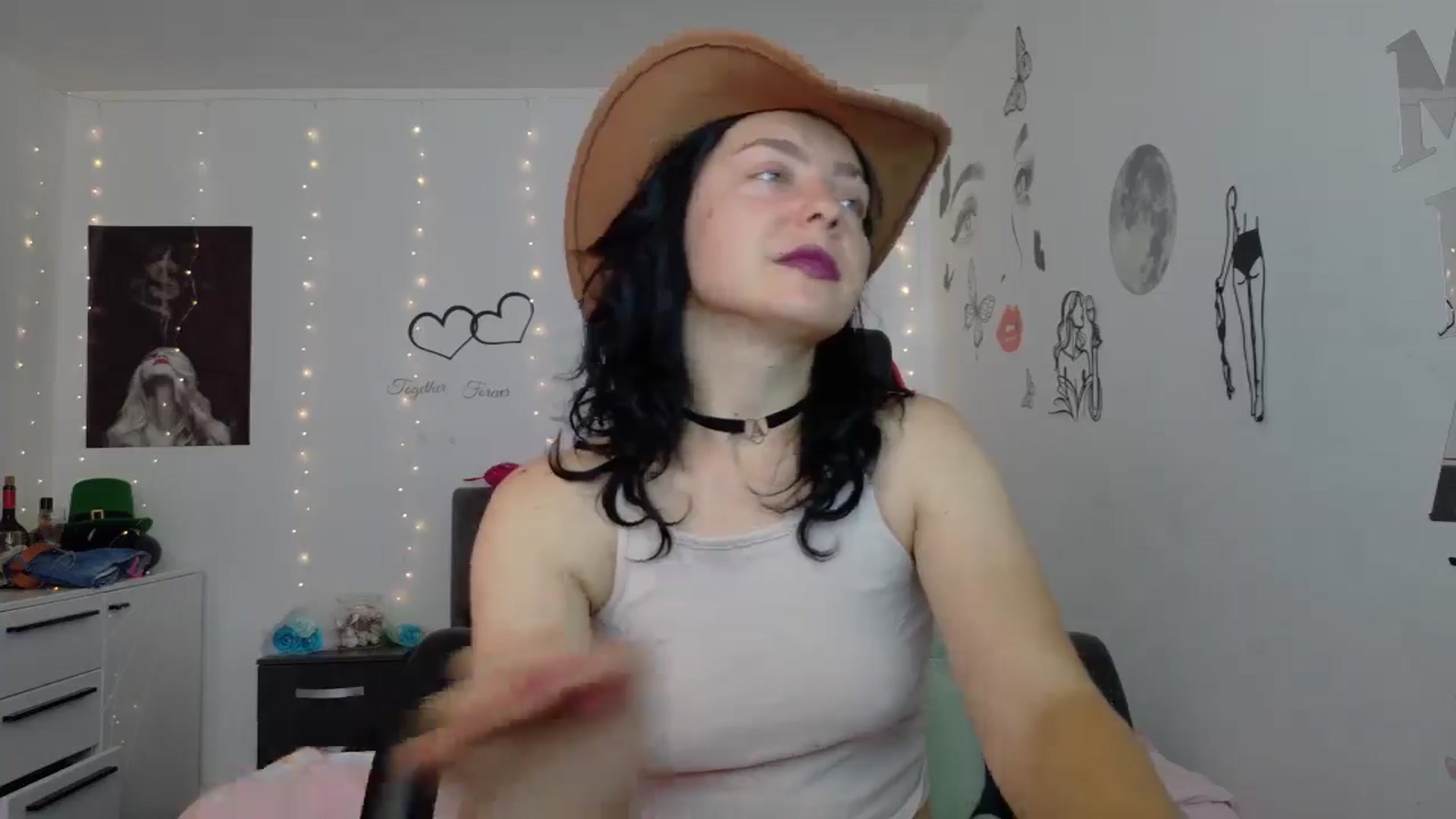 Gallery image thumbnail from SexYcowGIRL__'s myfreecams stream on, 07/05/2025, 07:59 image 10 of 20