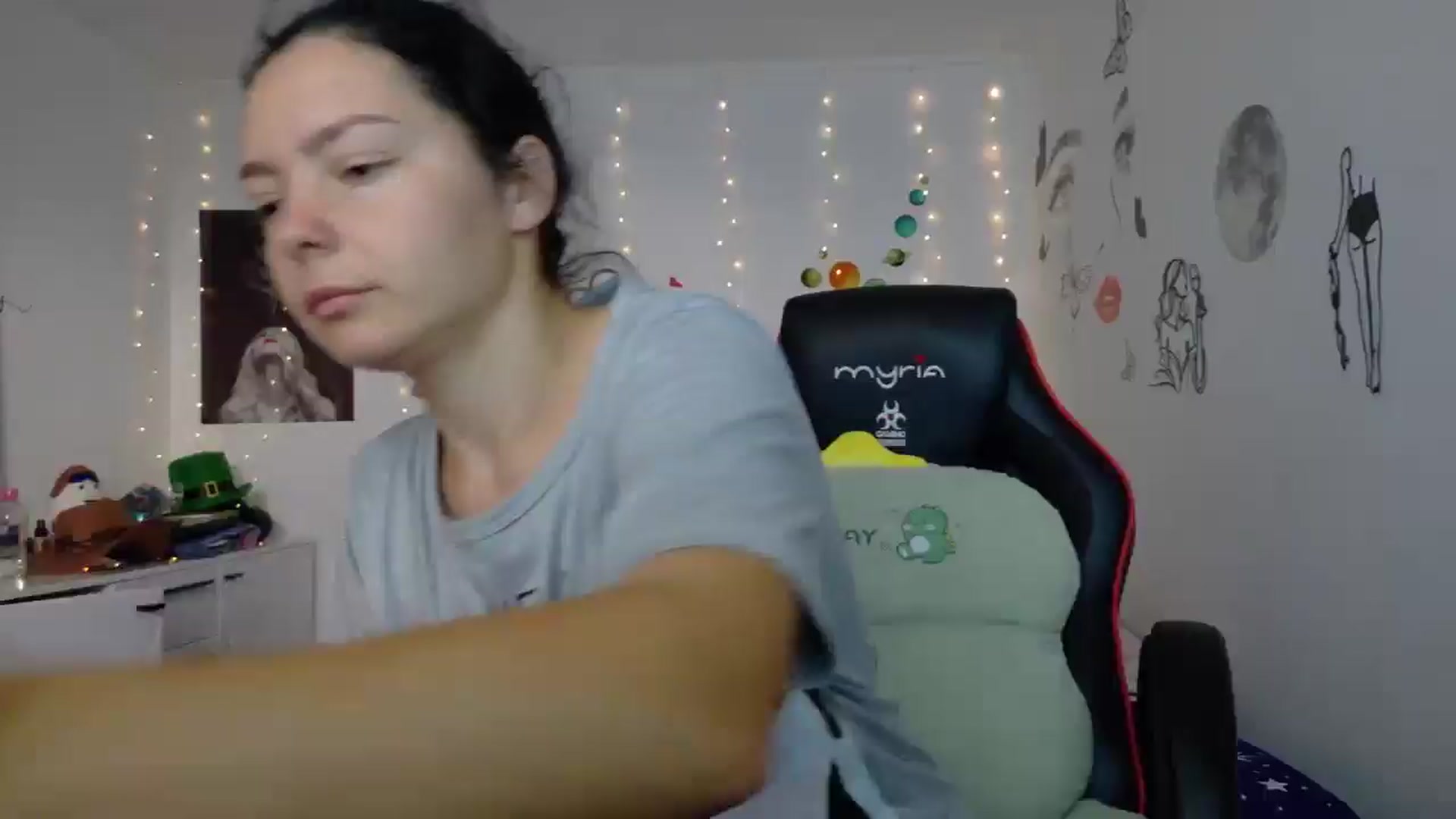 Gallery image thumbnail from SexYcowGIRL__'s myfreecams stream on, 07/09/2025, 04:02 image 1 of 20