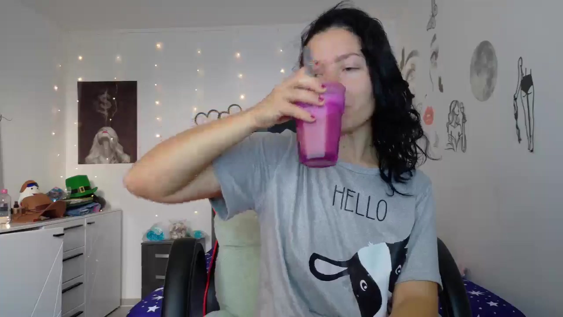 Gallery image thumbnail from SexYcowGIRL__'s myfreecams stream on, 07/09/2025, 04:02 image 4 of 20