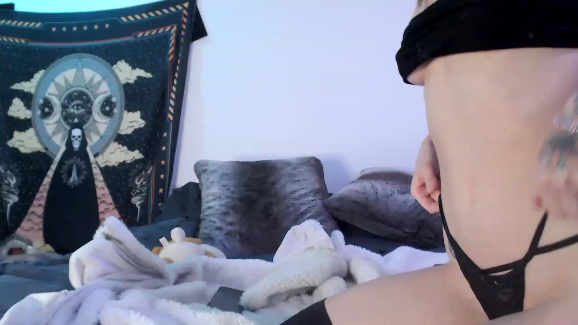 Gallery image thumbnail from Sexcharley's myfreecams stream on, 04/04/2023, 09:17 image 2 of 20